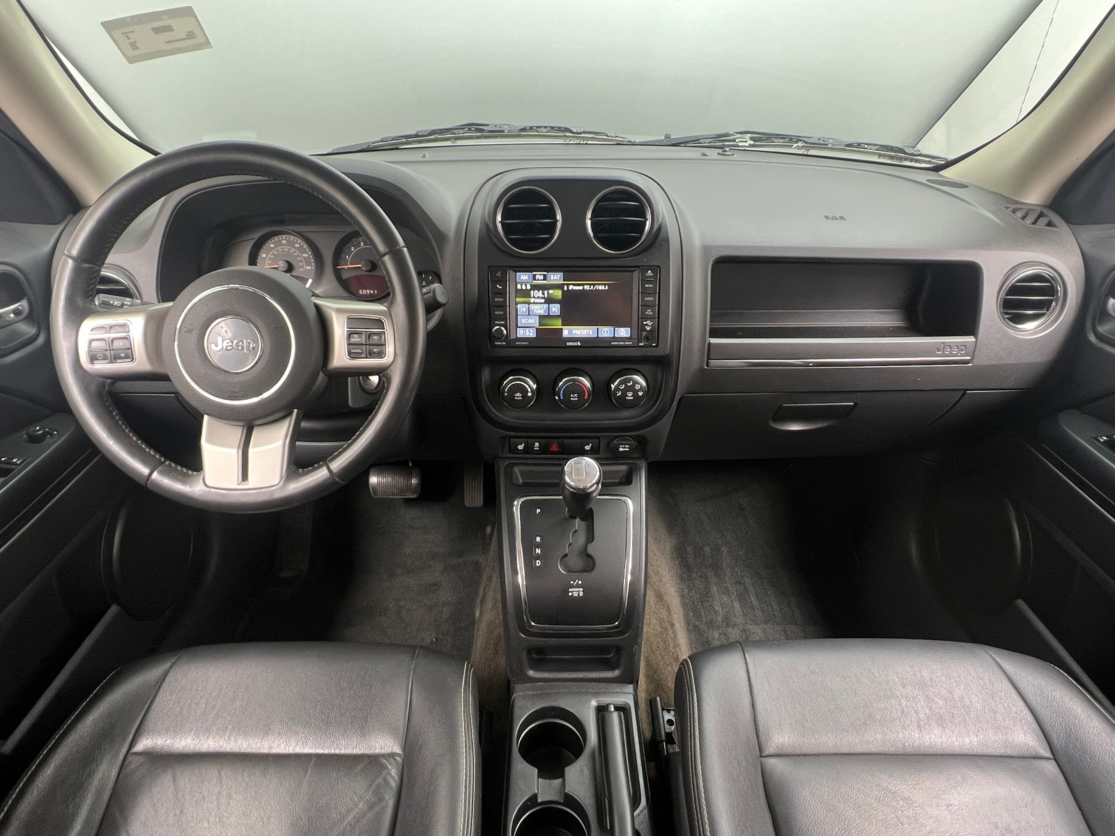Thumbnail: 2016 Jeep Patriot - 2