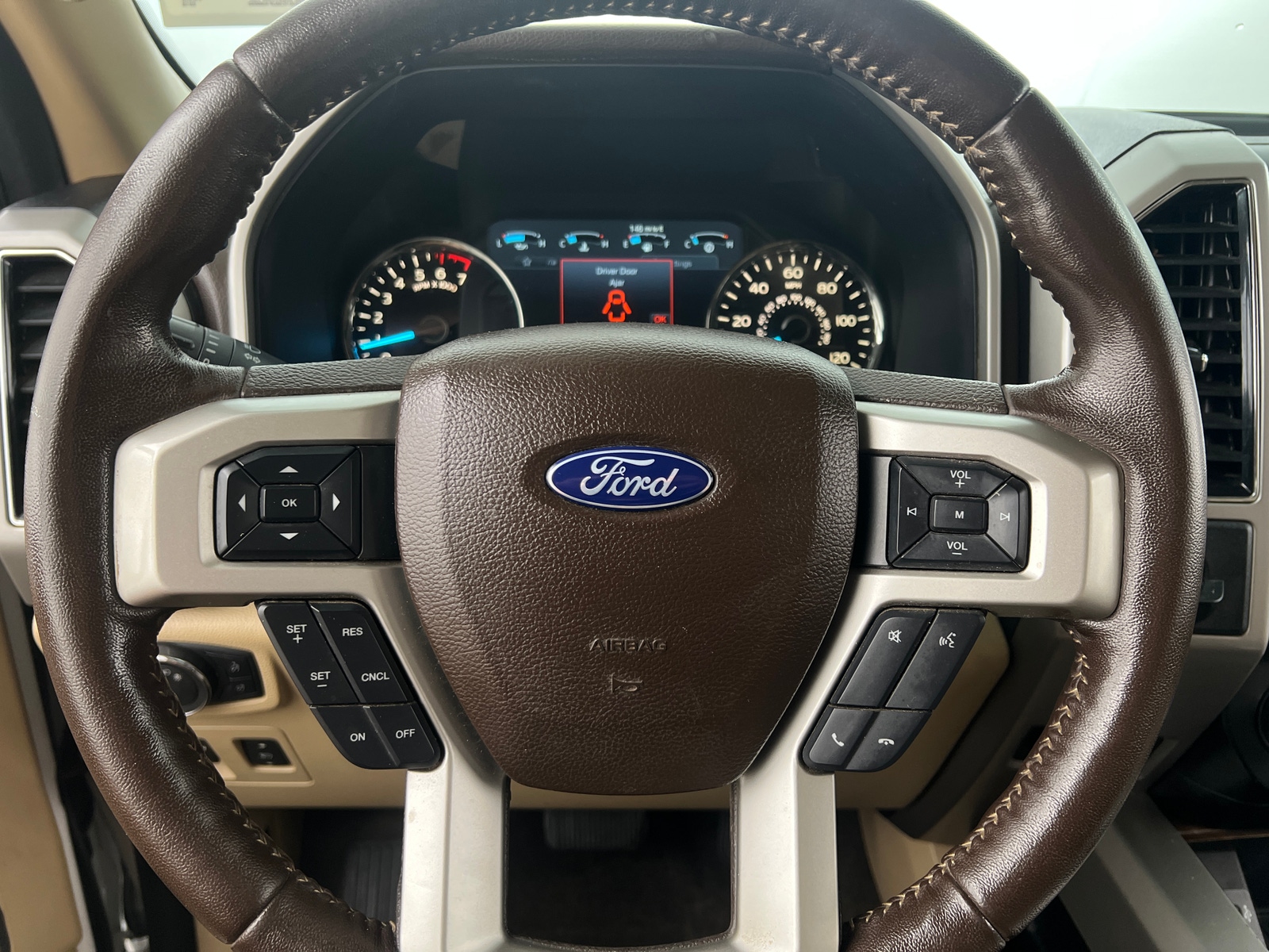 Thumbnail: 2018 Ford Econoline - 4