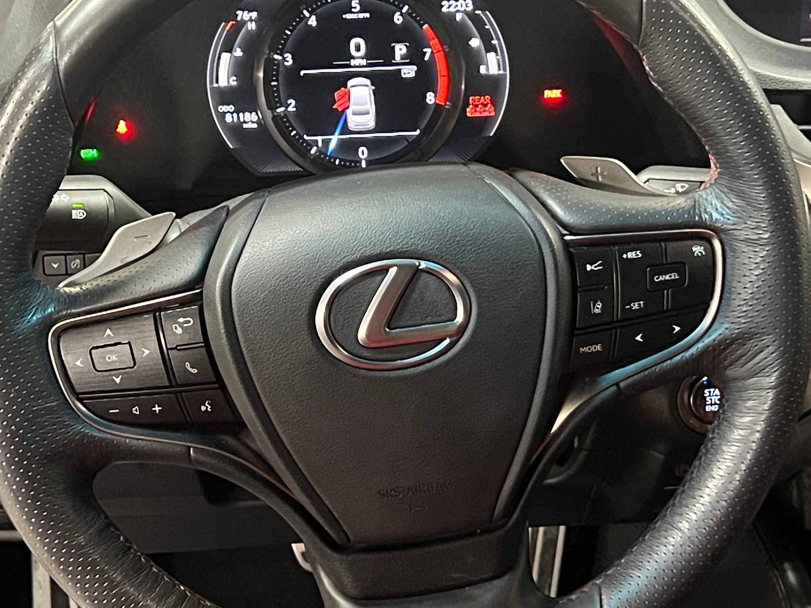 Thumbnail: 2019 Lexus ES - 4