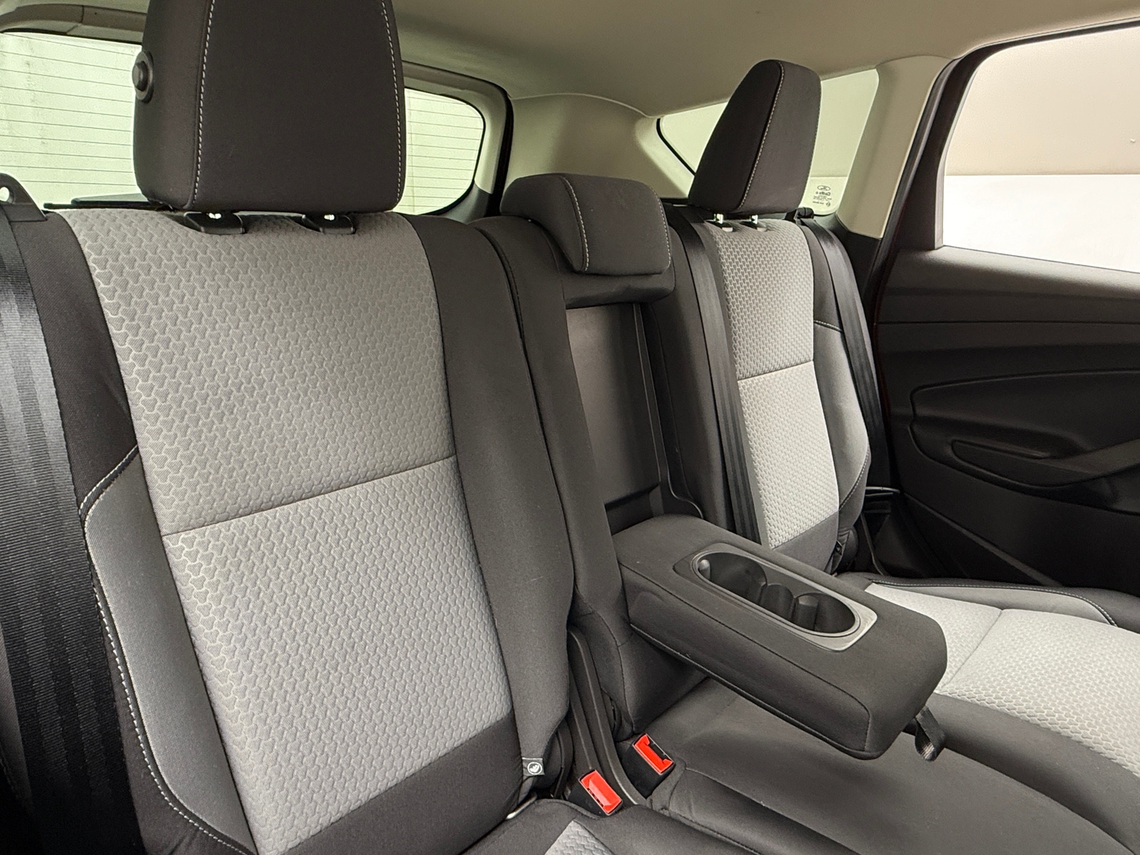 Thumbnail: 2019 Ford Escape - 6