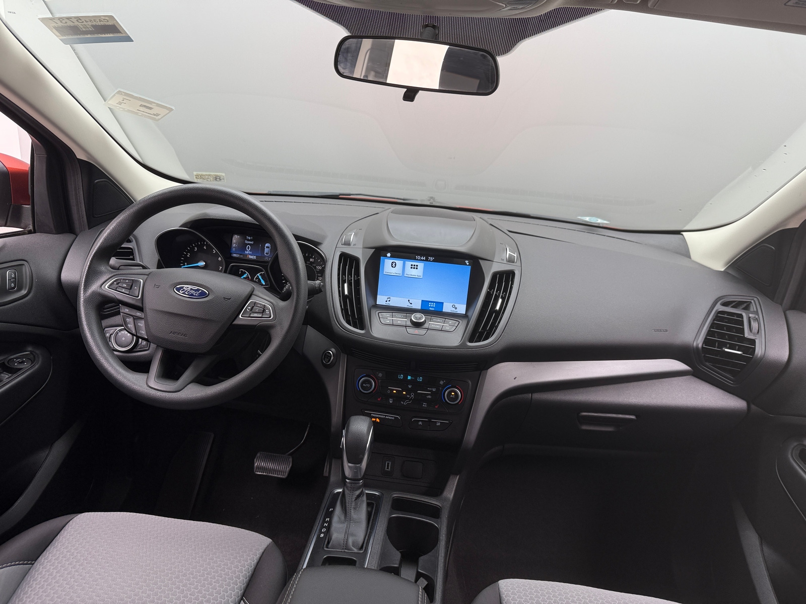 Thumbnail: 2019 Ford Escape - 3