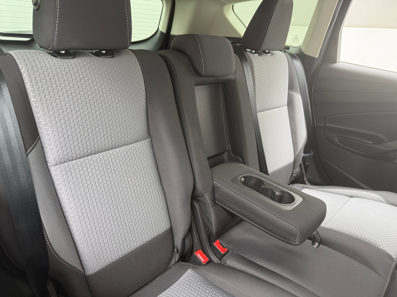 Thumbnail: 2017 Ford Escape - 6