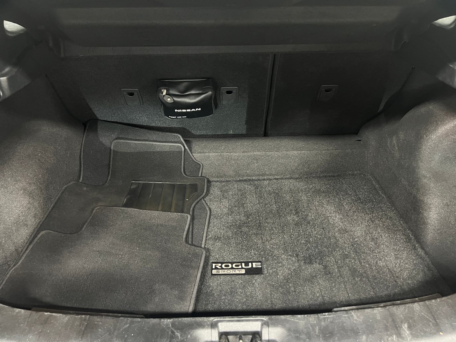 Thumbnail: 2018 Nissan Rogue Sport - 7