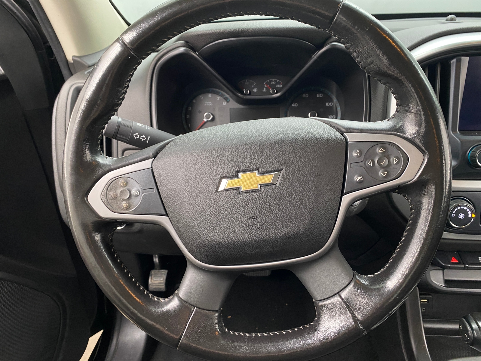 Thumbnail: 2017 Chevrolet Colorado - 5