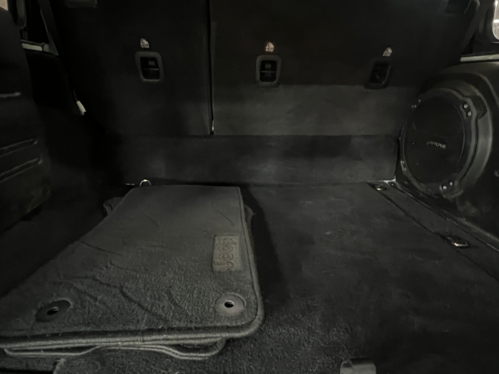 Thumbnail: 2022 Jeep Wrangler - 7