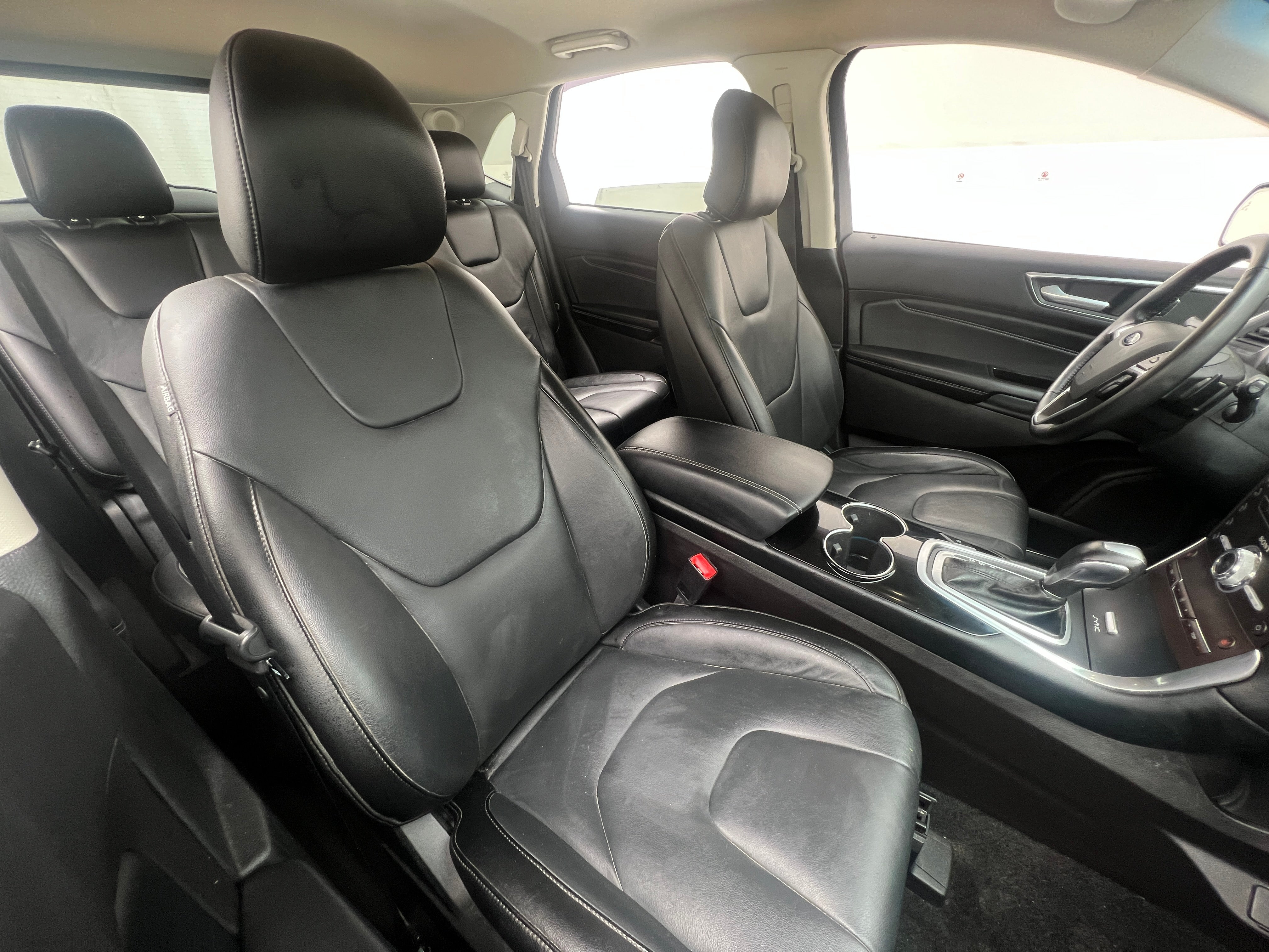 2017 Ford Edge