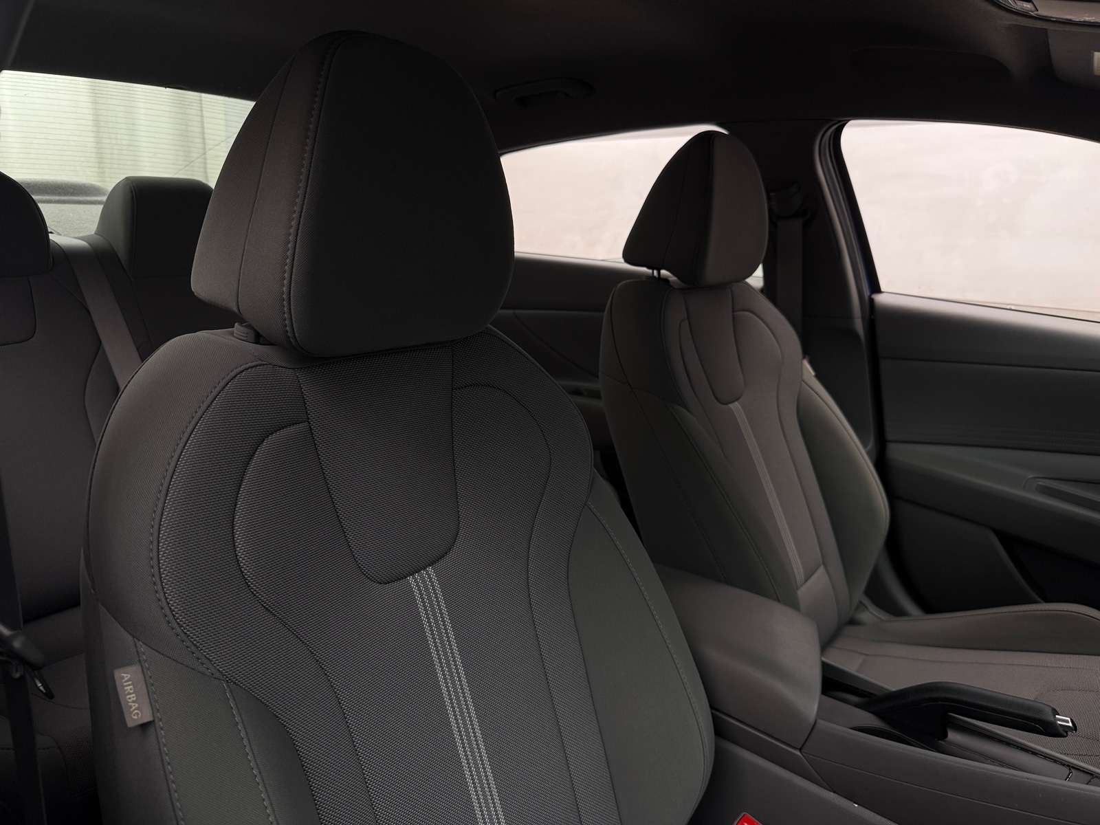 Thumbnail: 2023 Hyundai Elantra - 2