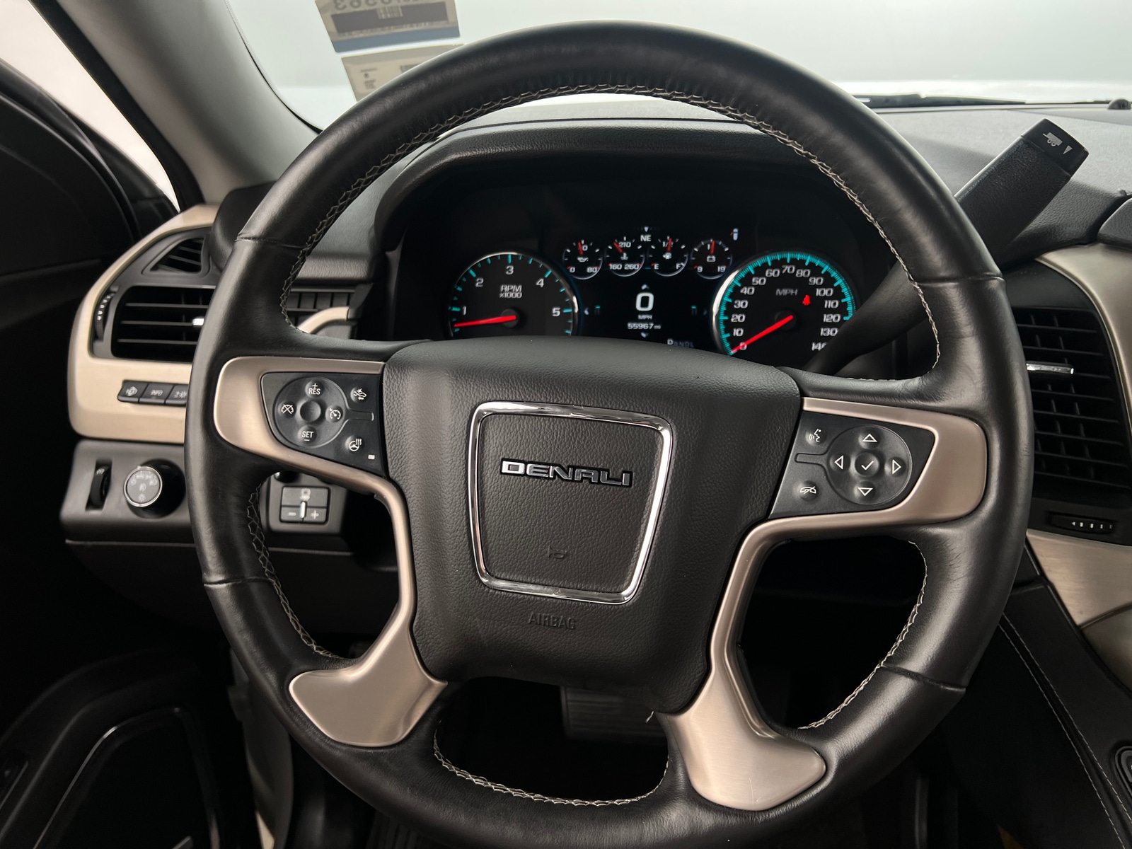 Thumbnail: 2017 GMC Yukon XL - 4