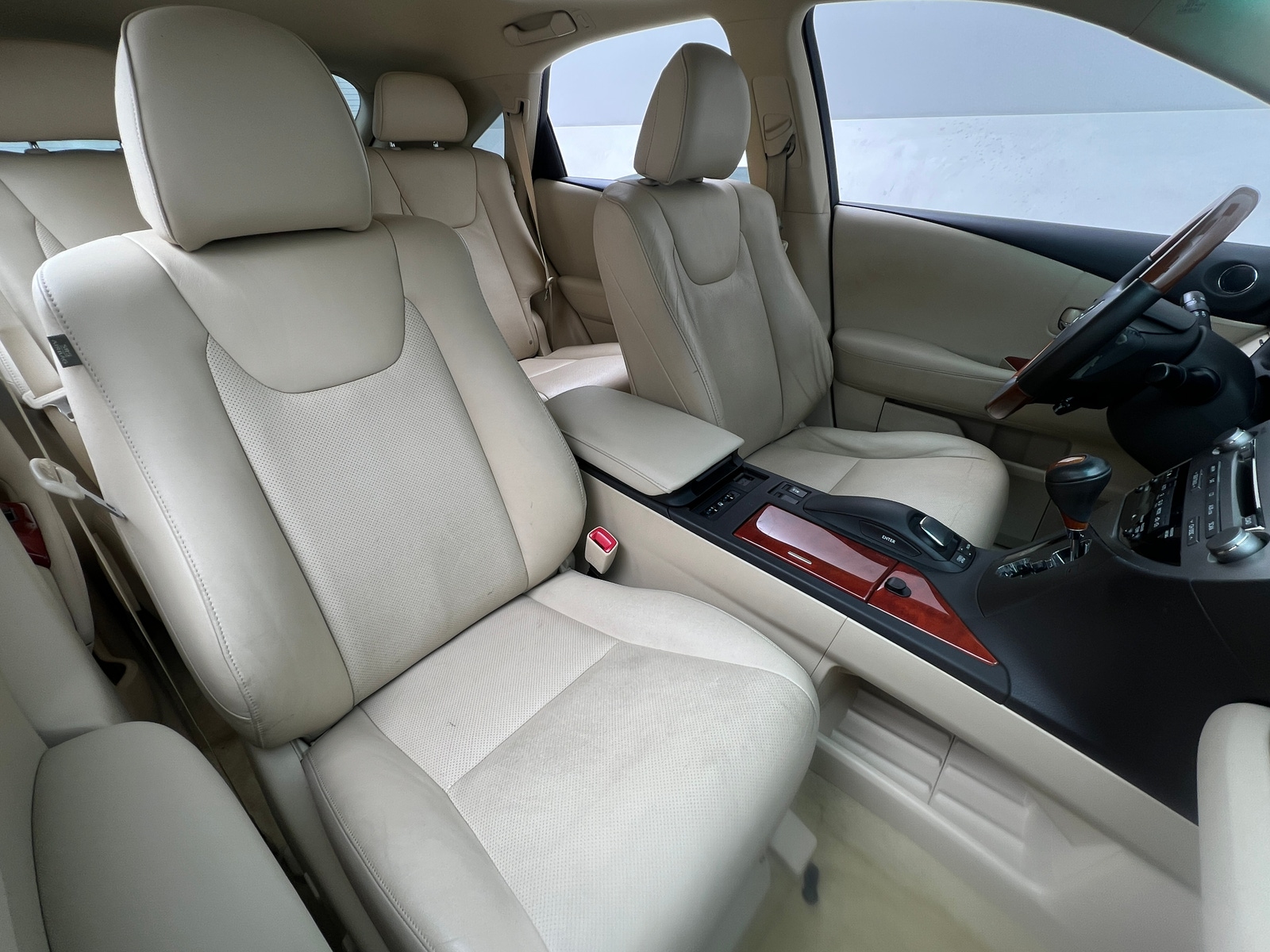 Thumbnail: 2011 Lexus RX - 2