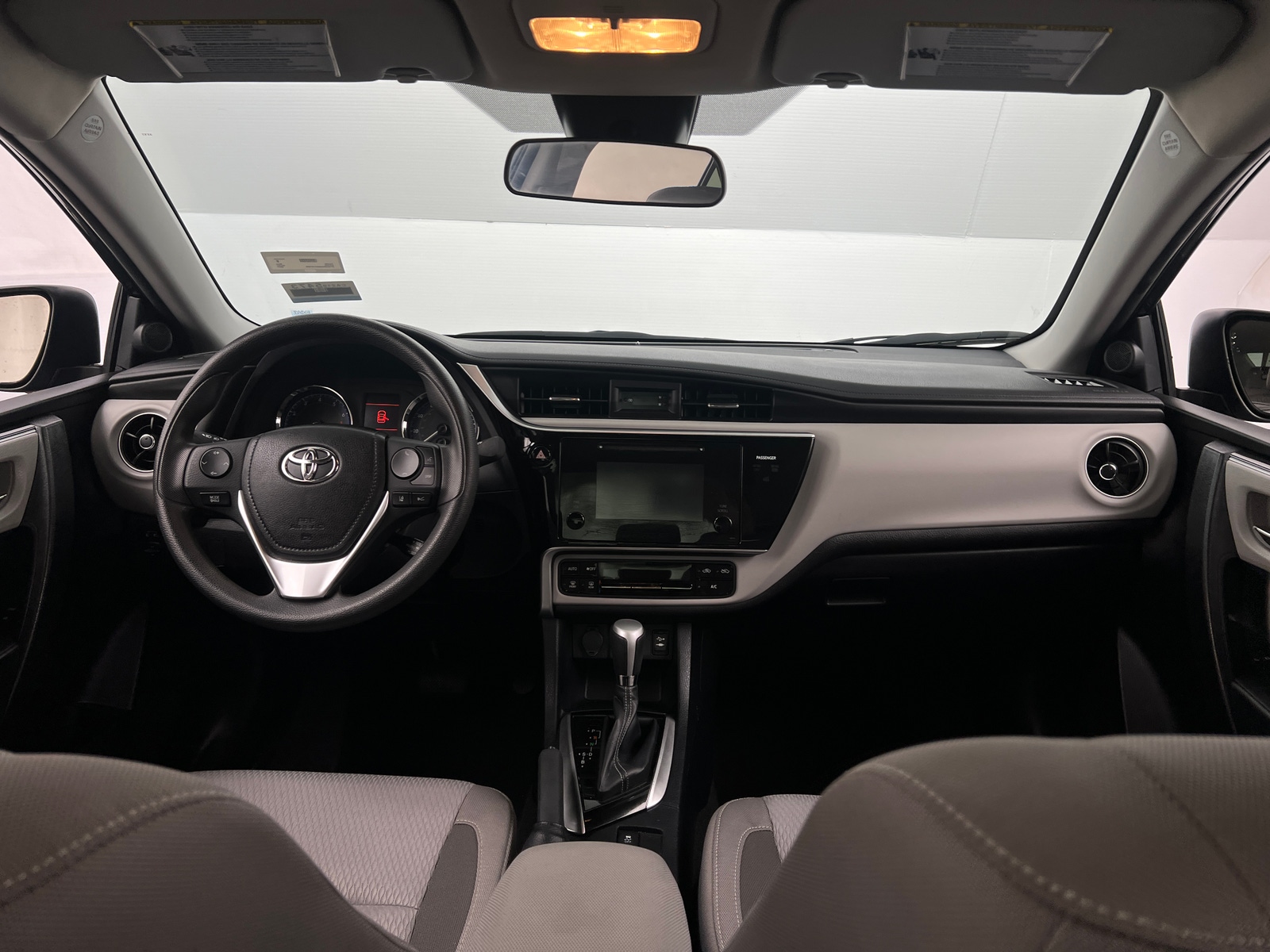 Thumbnail: 2017 Toyota Corolla - 3