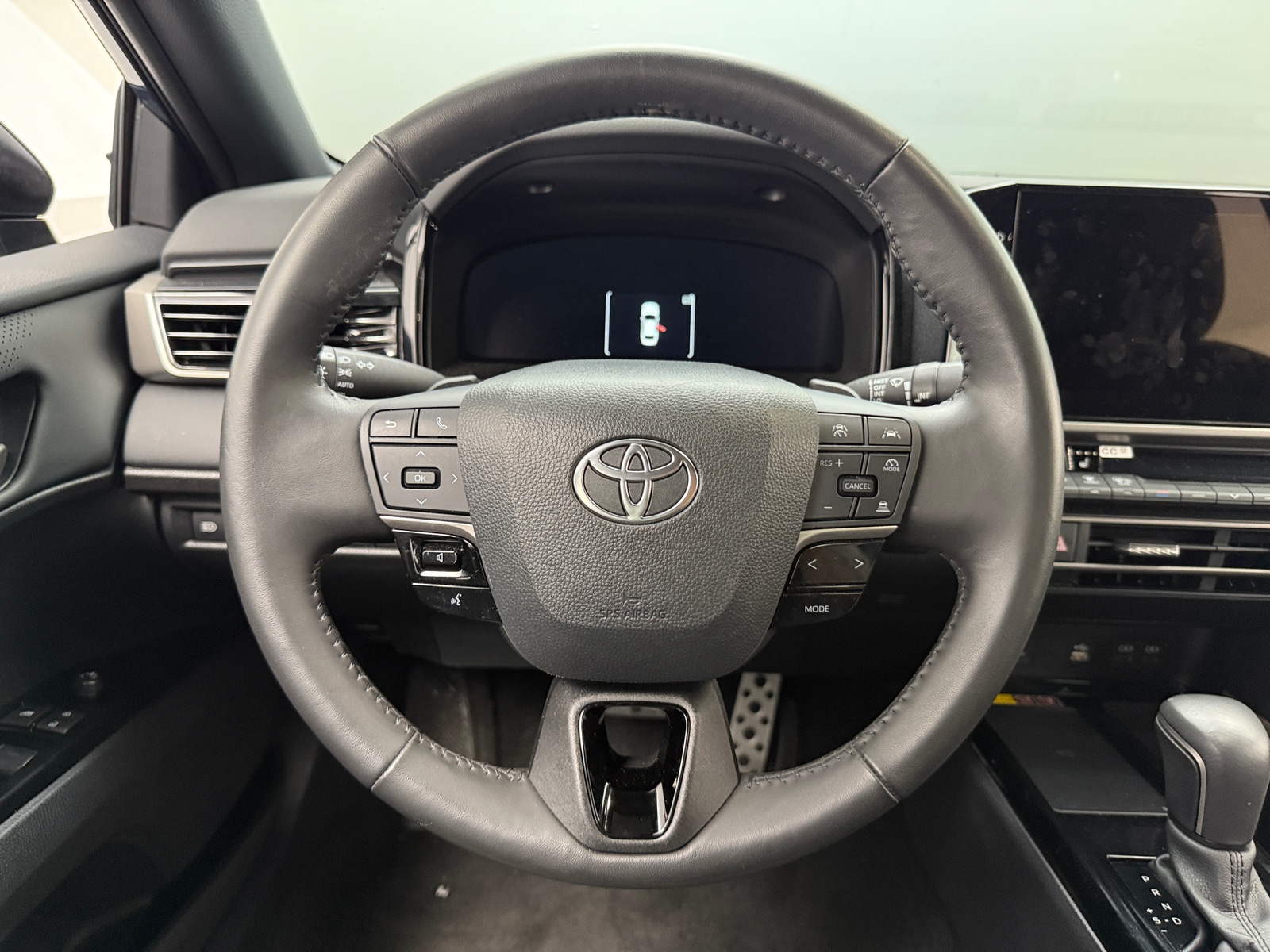 Thumbnail: 2025 Toyota Camry - 4