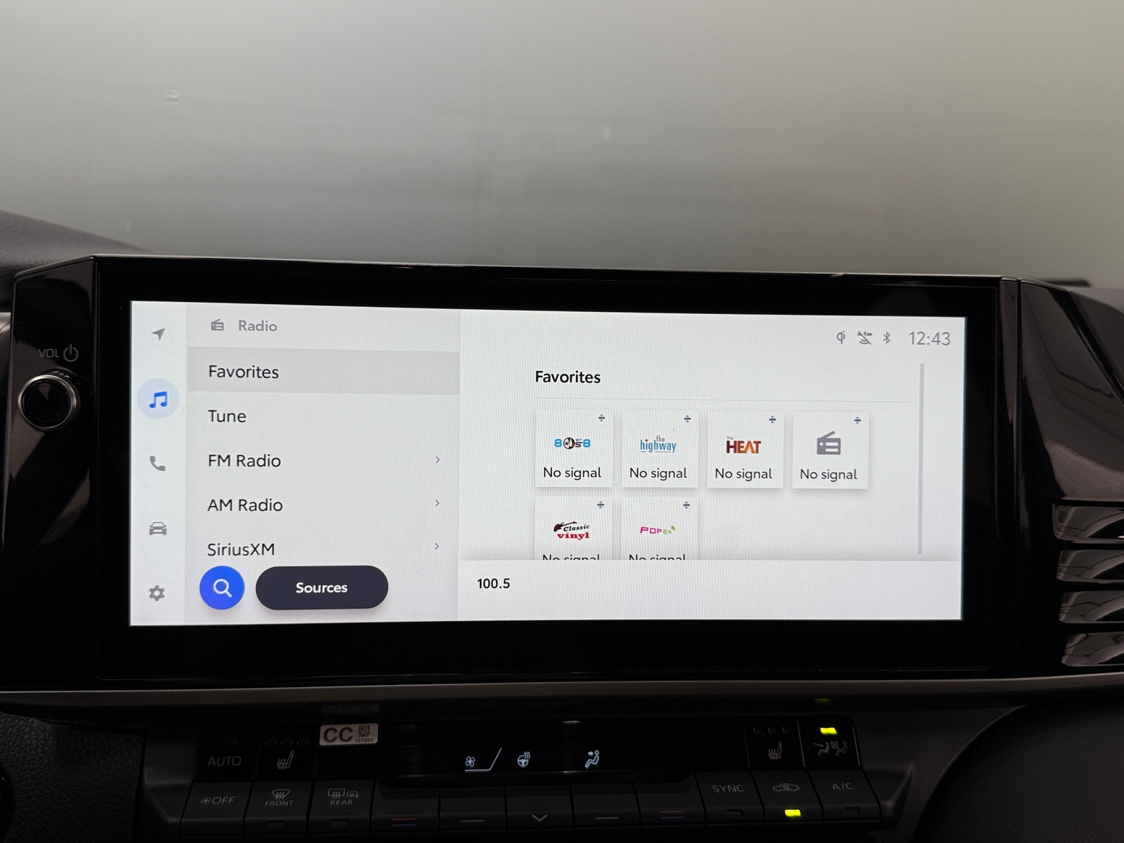 Thumbnail: 2025 Toyota Camry - 3