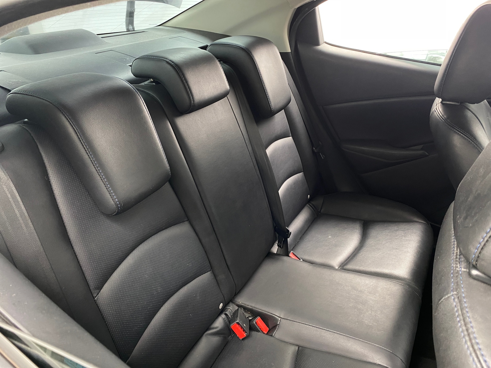 Thumbnail: 2019 Toyota Yaris - 6