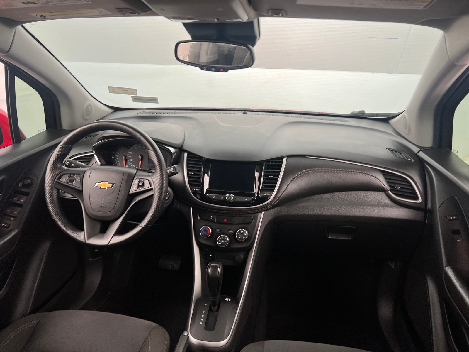 Thumbnail: 2020 Chevrolet Trax - 3