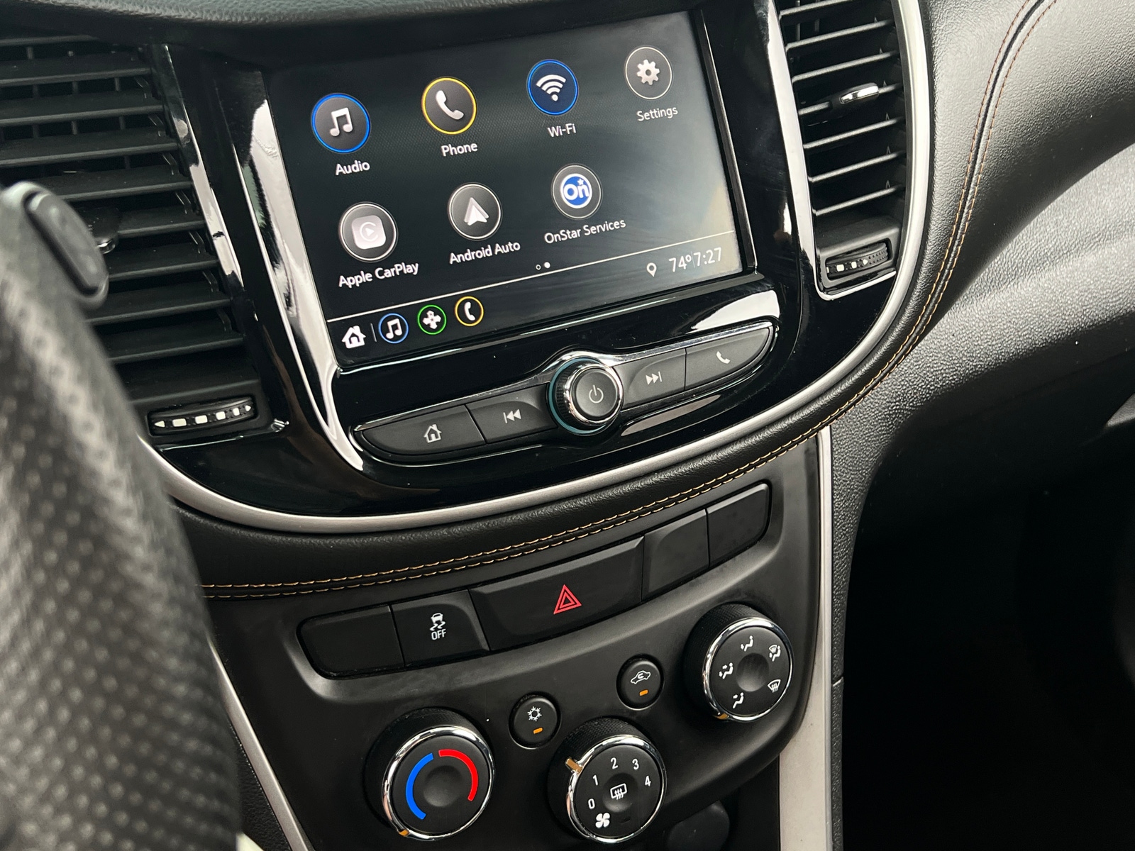 Thumbnail: 2020 Chevrolet Trax - 4
