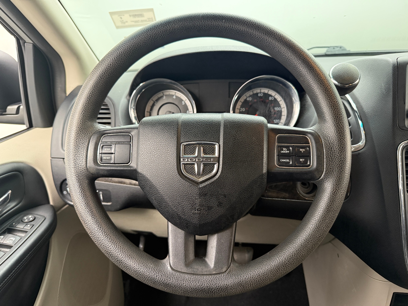 Thumbnail: 2011 Dodge Grand Caravan - 5