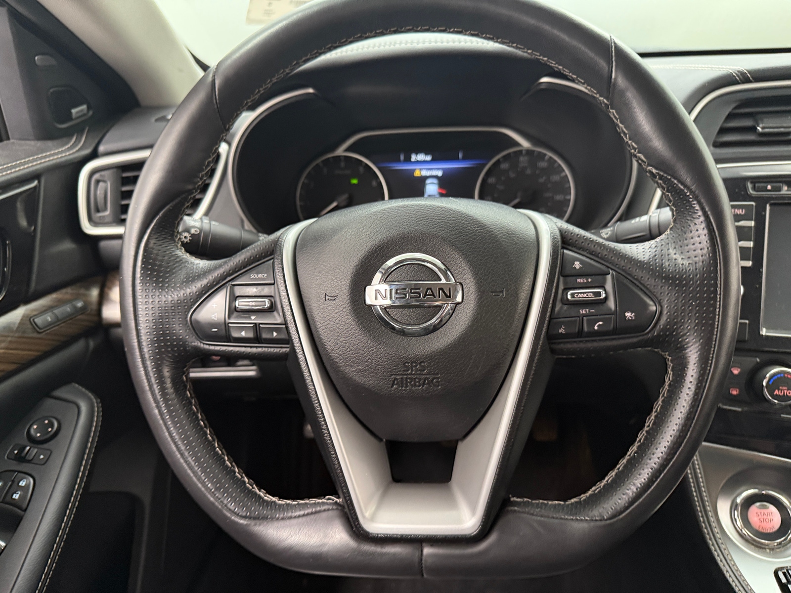 Thumbnail: 2017 Nissan Maxima - 4