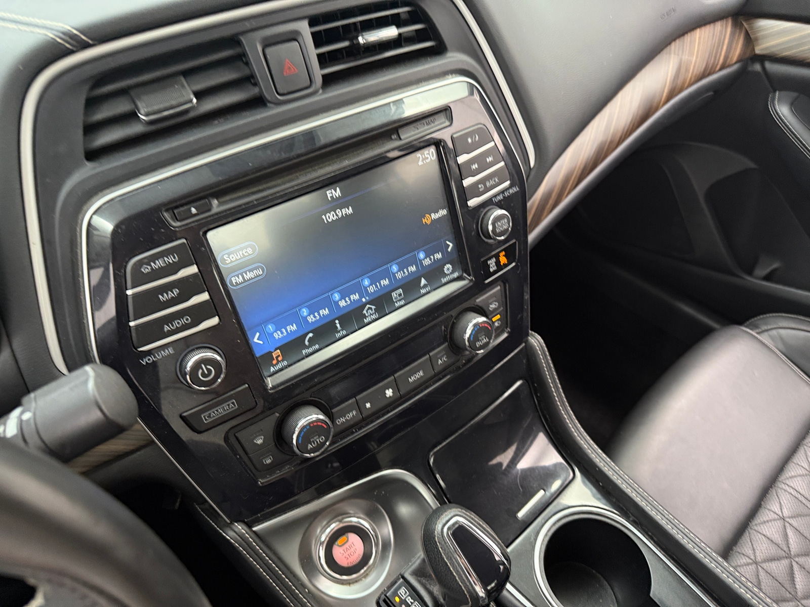 Thumbnail: 2017 Nissan Maxima - 3