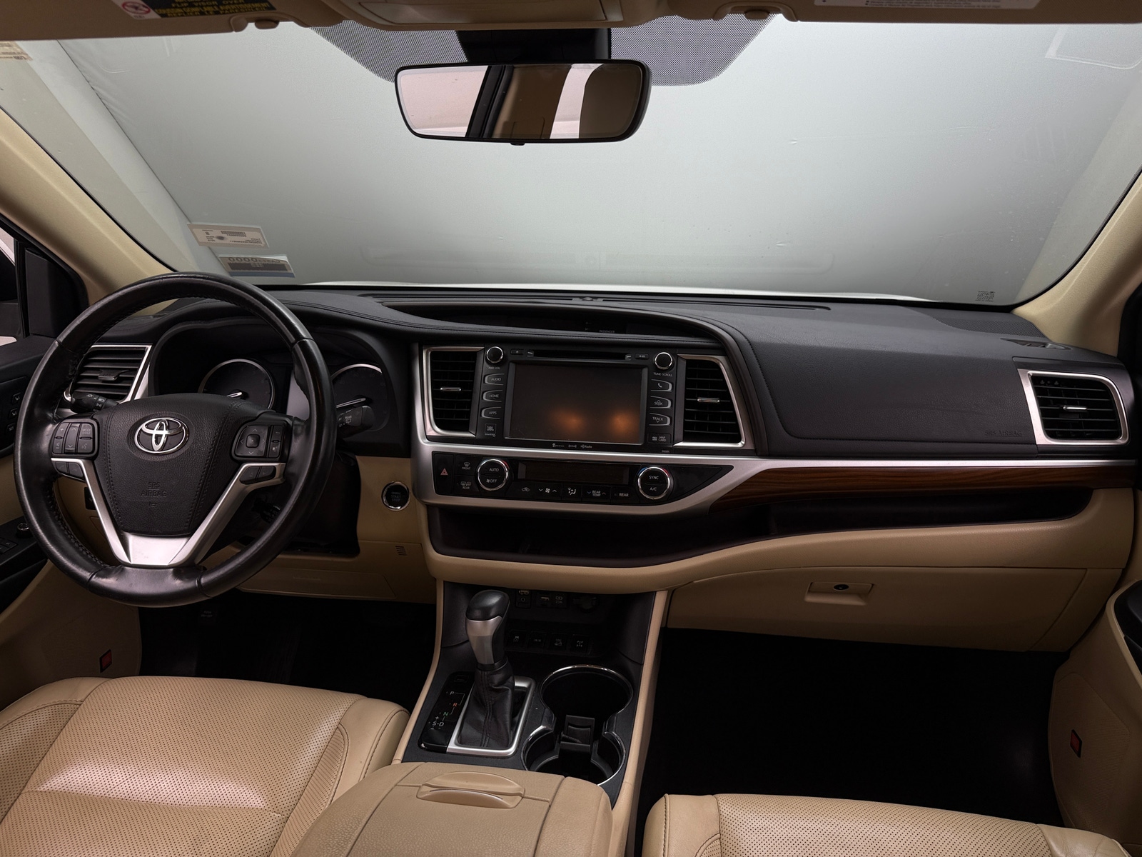 Thumbnail: 2019 Toyota Highlander - 2