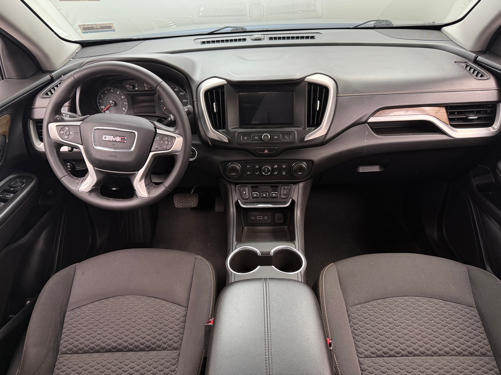 Thumbnail: 2018 GMC Terrain - 3