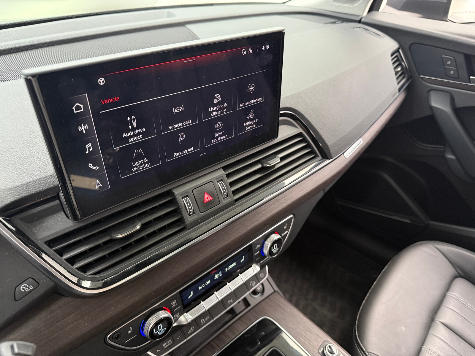 Thumbnail: 2021 Audi Q5 - 3