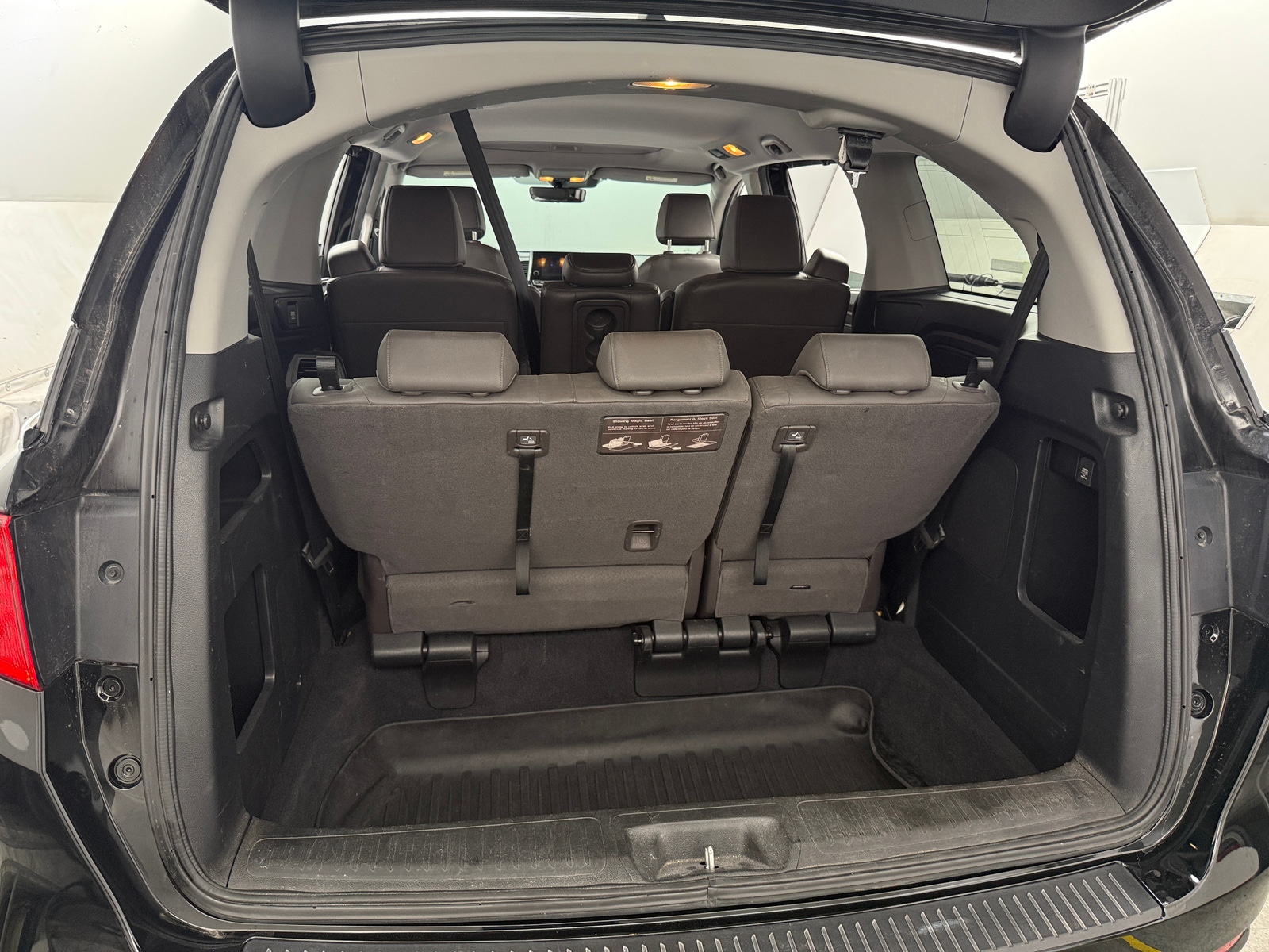 Thumbnail: 2019 Honda Odyssey - 6
