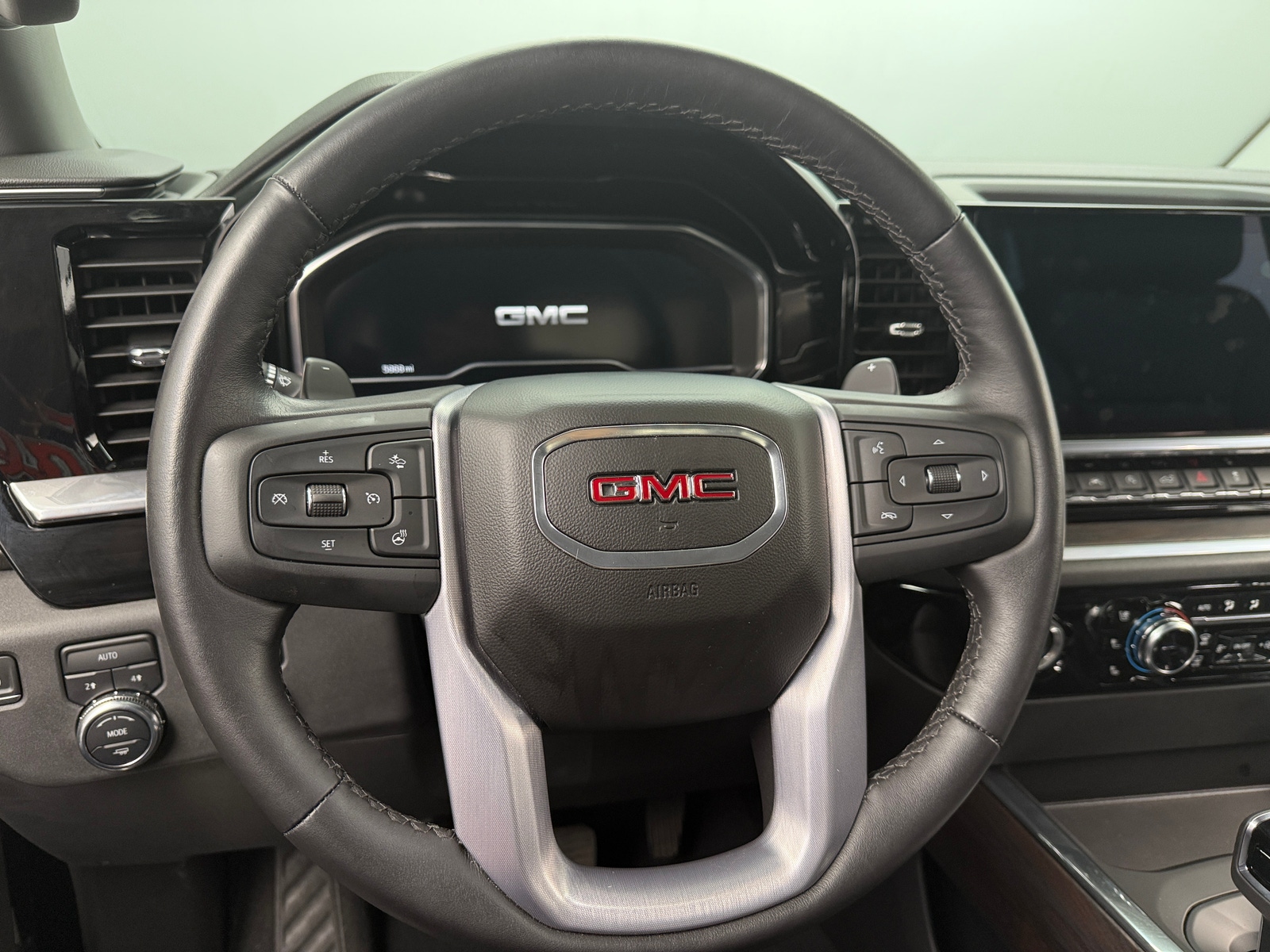 Thumbnail: 2022 GMC Sierra 1500 - 4