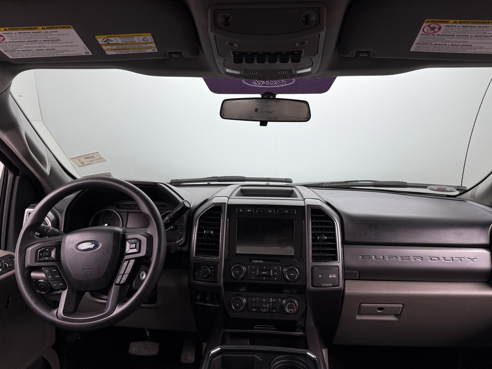 Thumbnail: 2019 Ford Econoline - 3