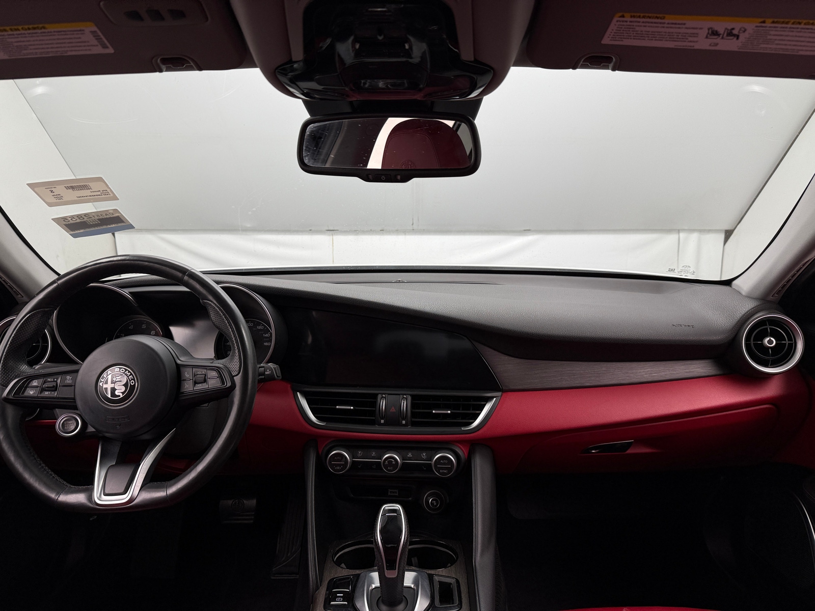 Thumbnail: 2021 Alfa Romeo Giulia - 2