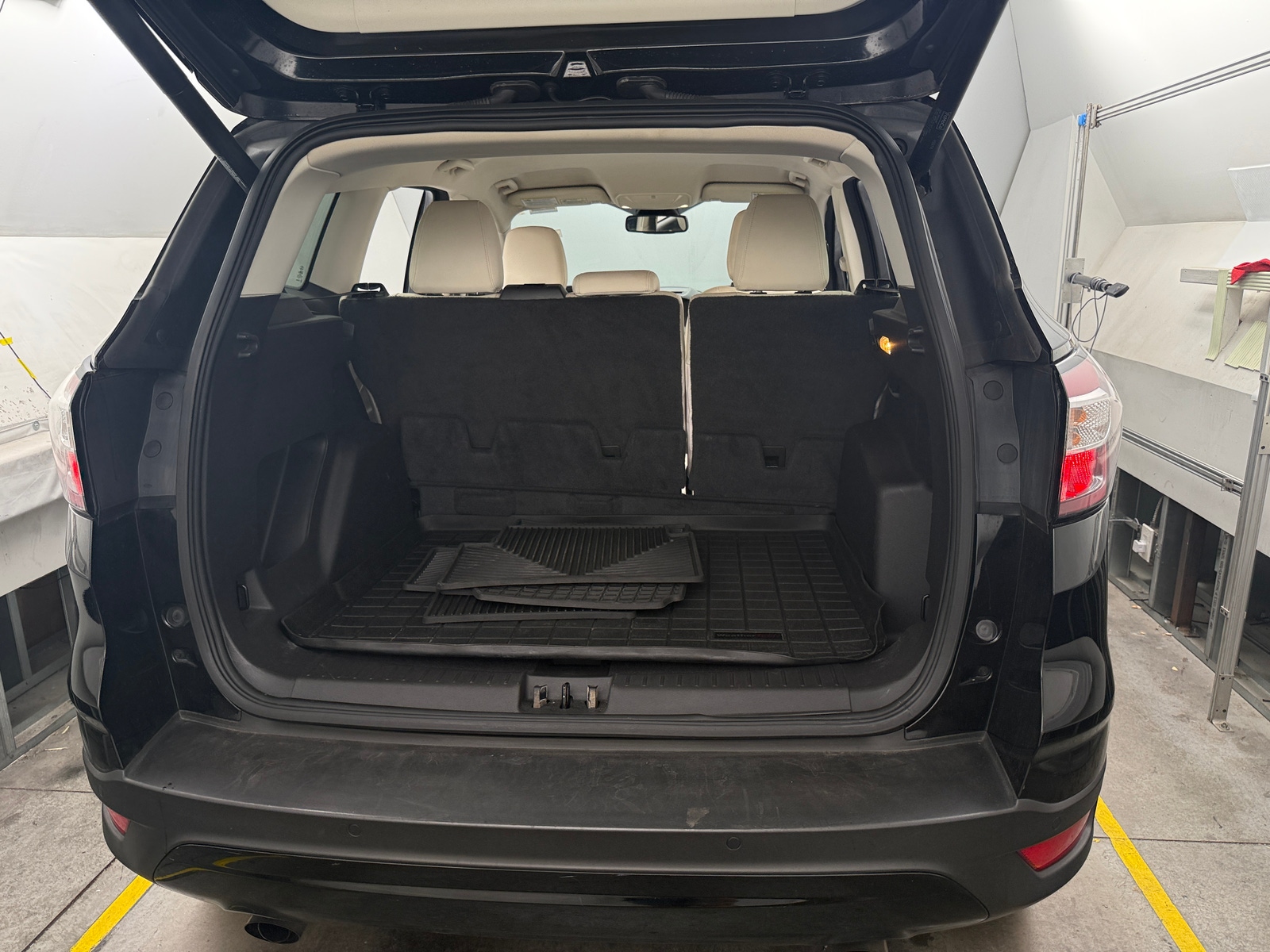 Thumbnail: 2018 Ford Escape - 6