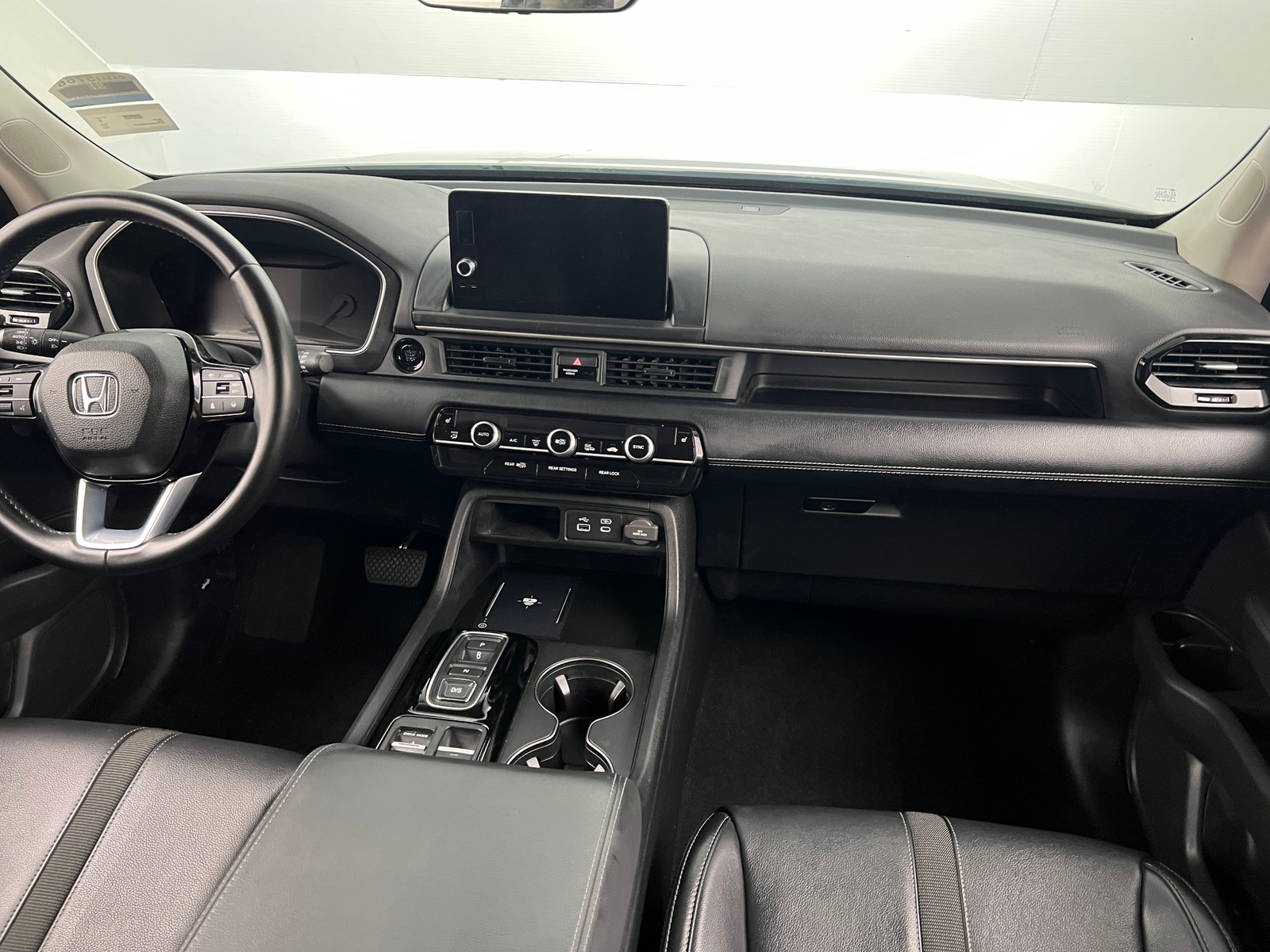Thumbnail: 2023 Honda Pilot - 2
