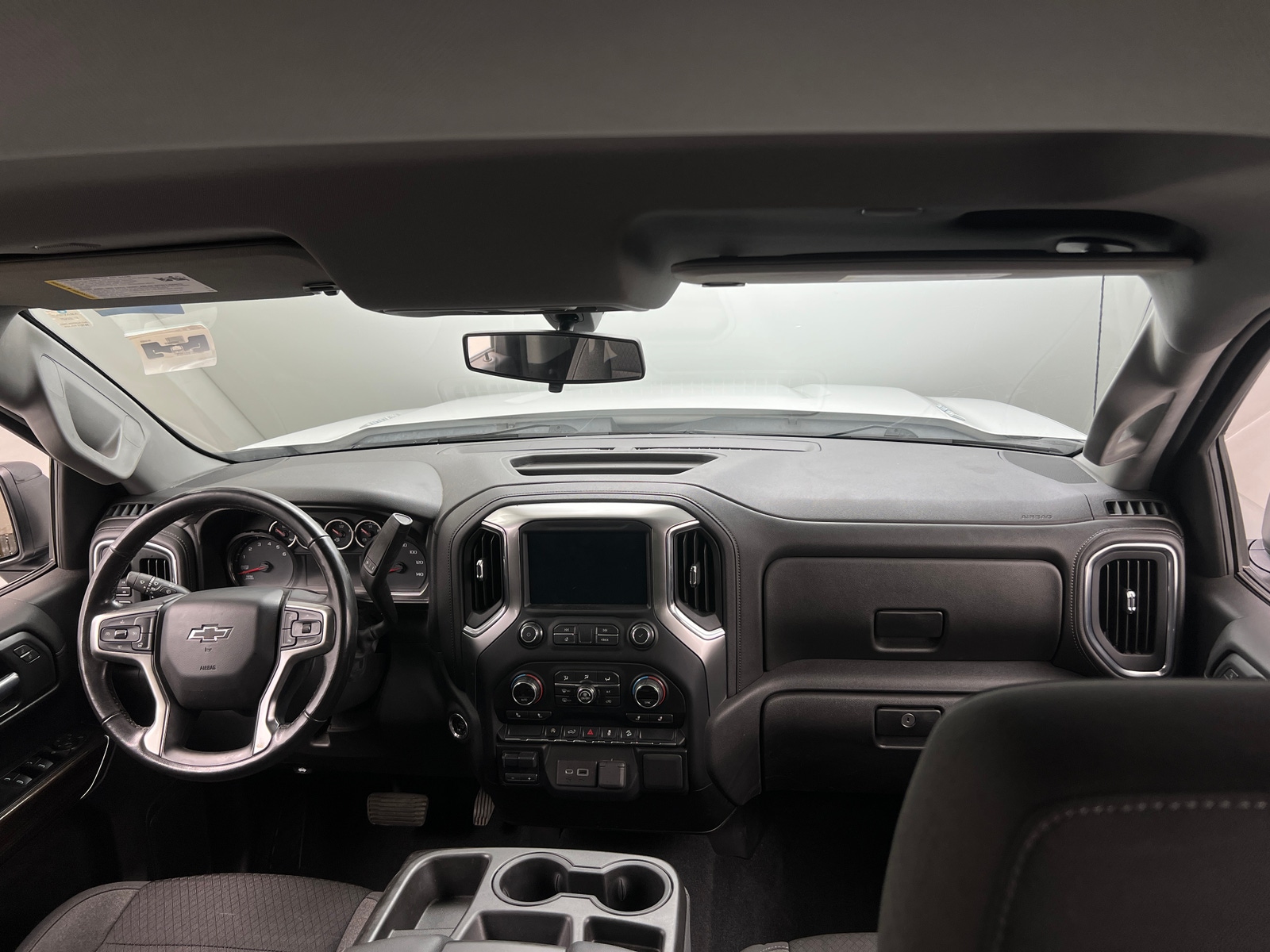 Thumbnail: 2020 Chevrolet Silverado 1500 - 3