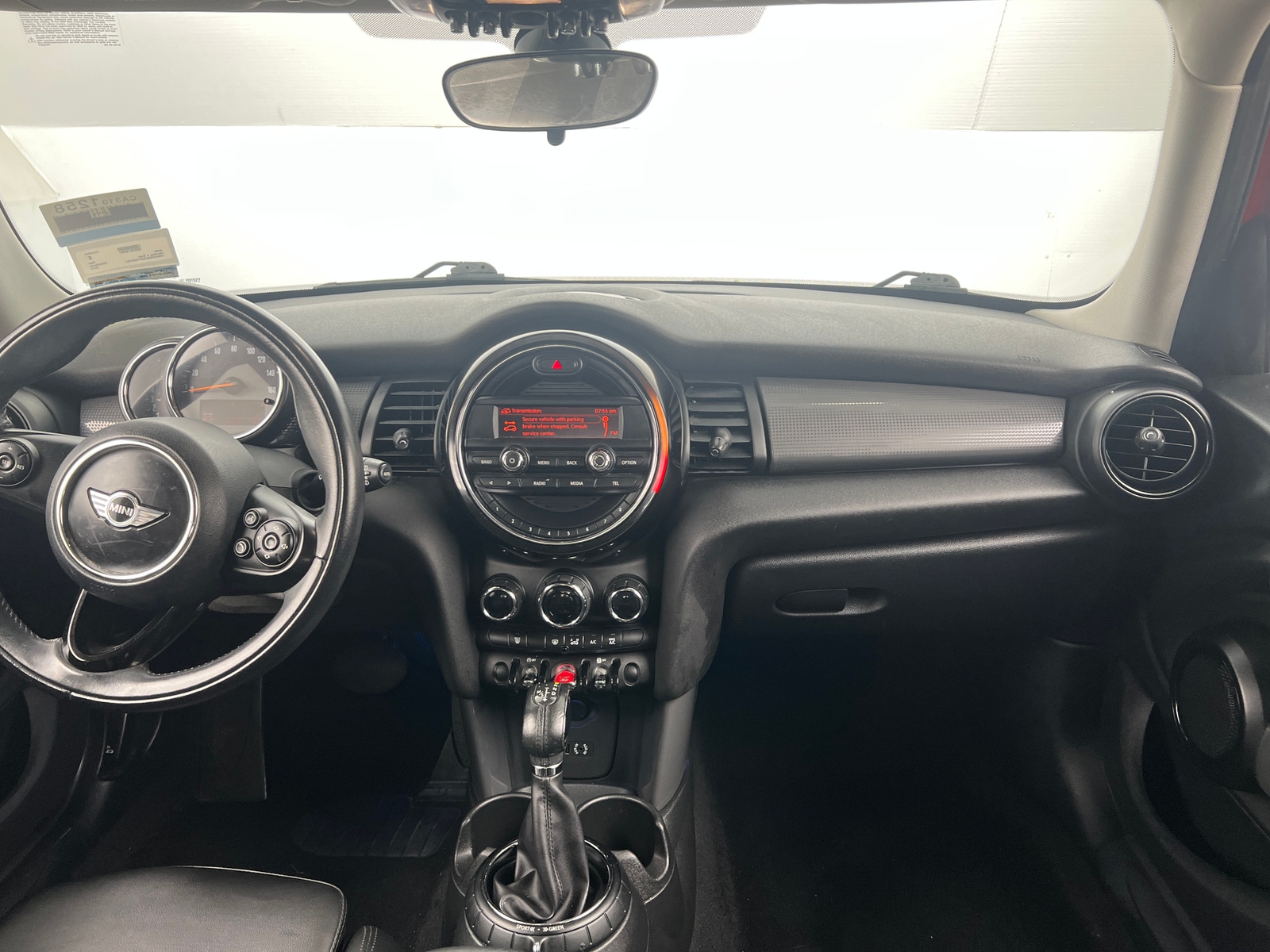Thumbnail: 2015 MINI Cooper Hardtop - 3