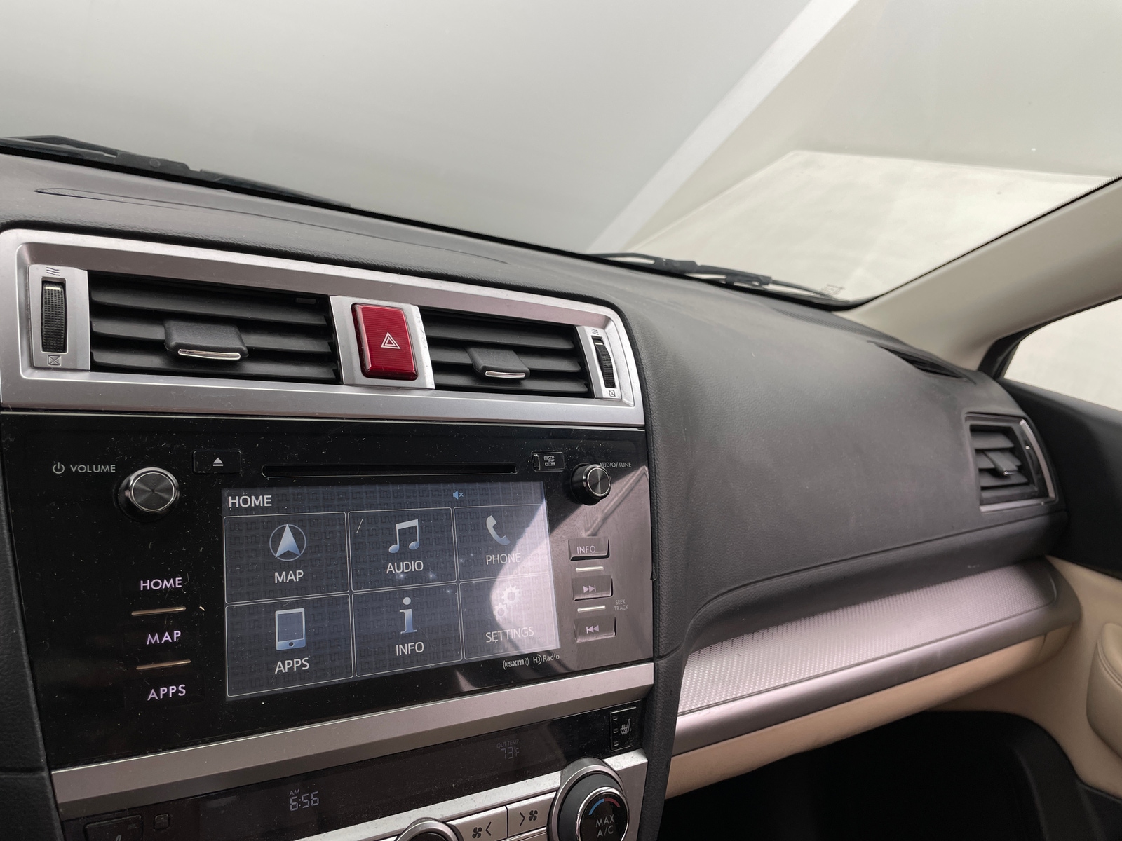 Thumbnail: 2015 Subaru Legacy - 4