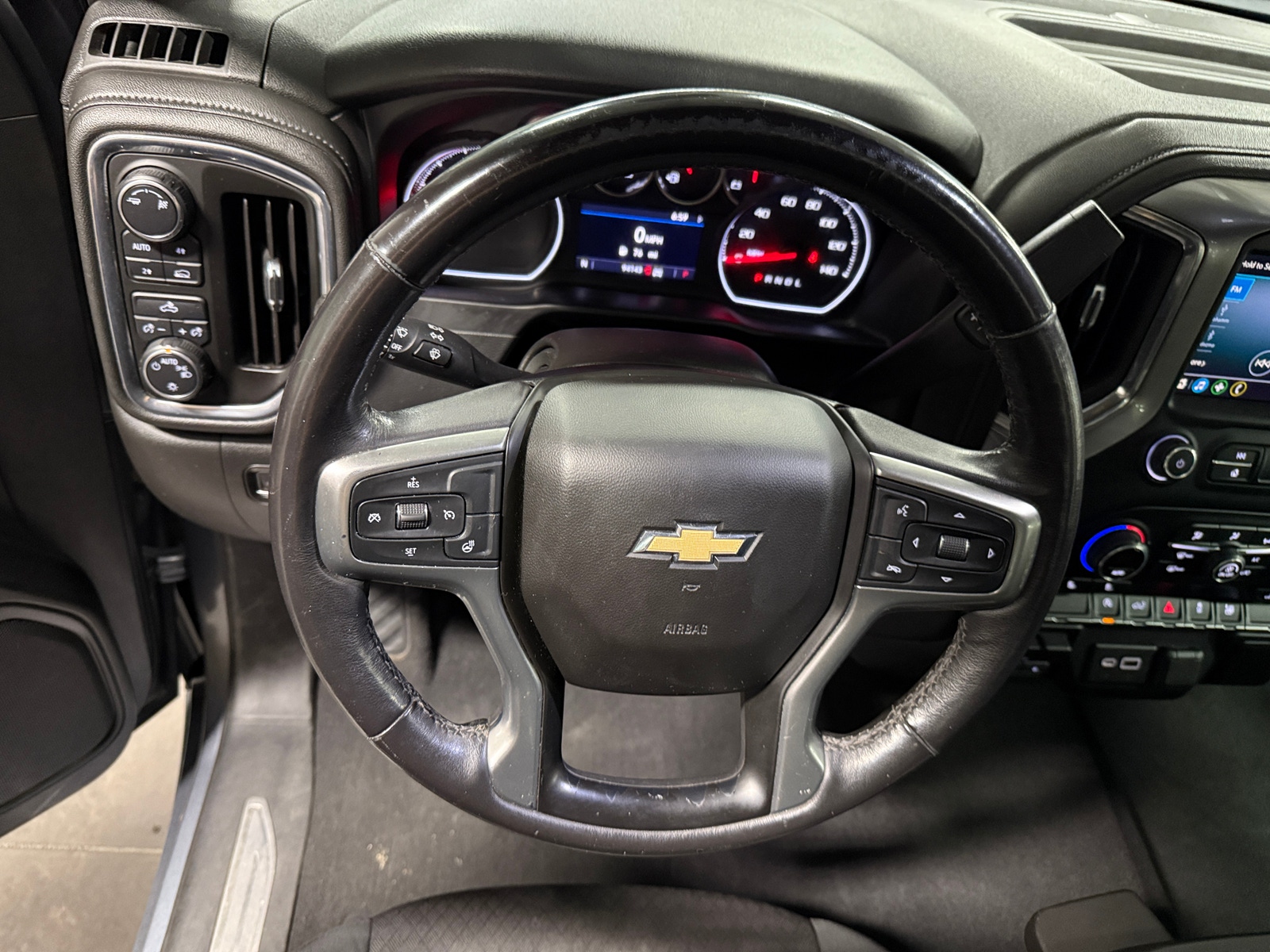 Thumbnail: 2019 Chevrolet Silverado 1500 - 5