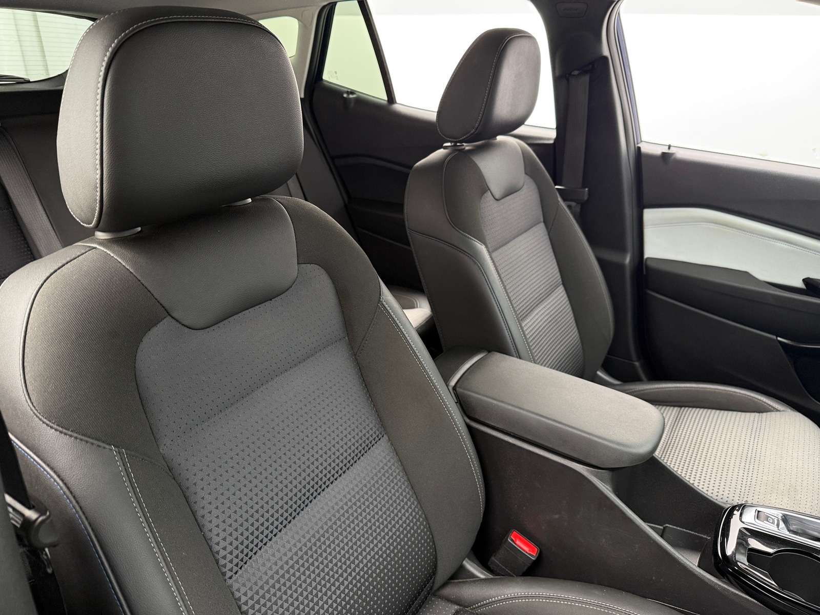 Thumbnail: 2024 Chevrolet Trax - 2