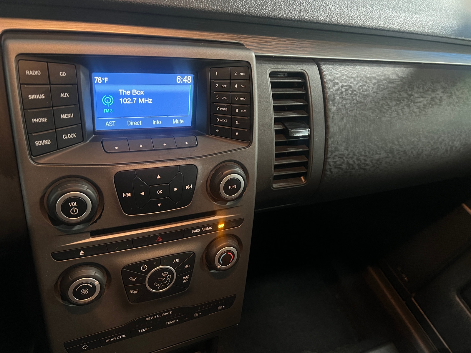Thumbnail: 2019 Ford Flex - 4