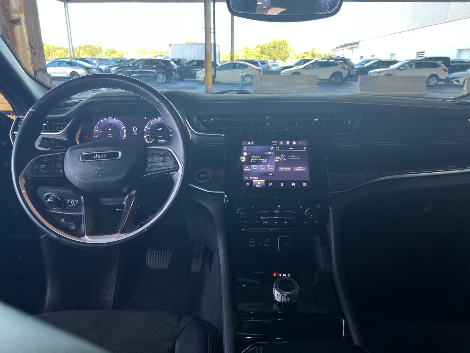 Thumbnail: 2022 Jeep Grand Cherokee L - 2