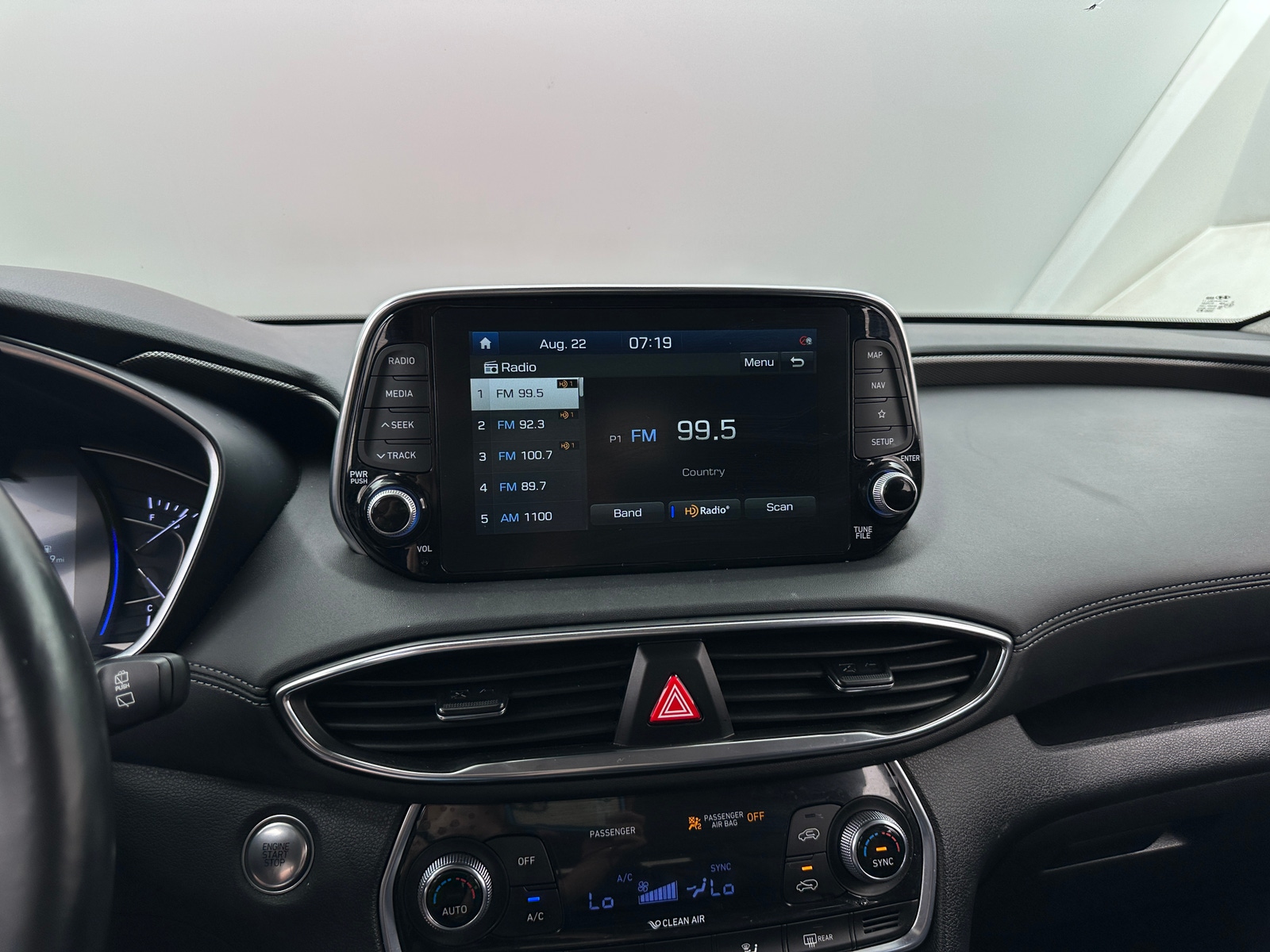 Thumbnail: 2020 Hyundai Santa Fe - 3