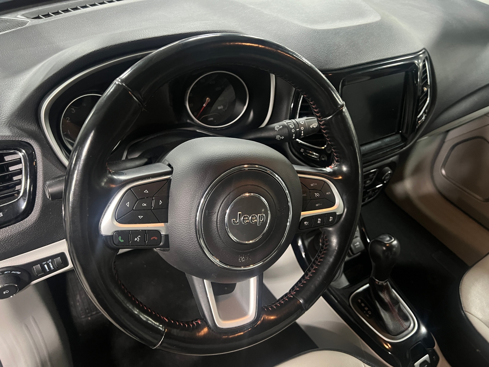 Thumbnail: 2021 Jeep Compass - 4