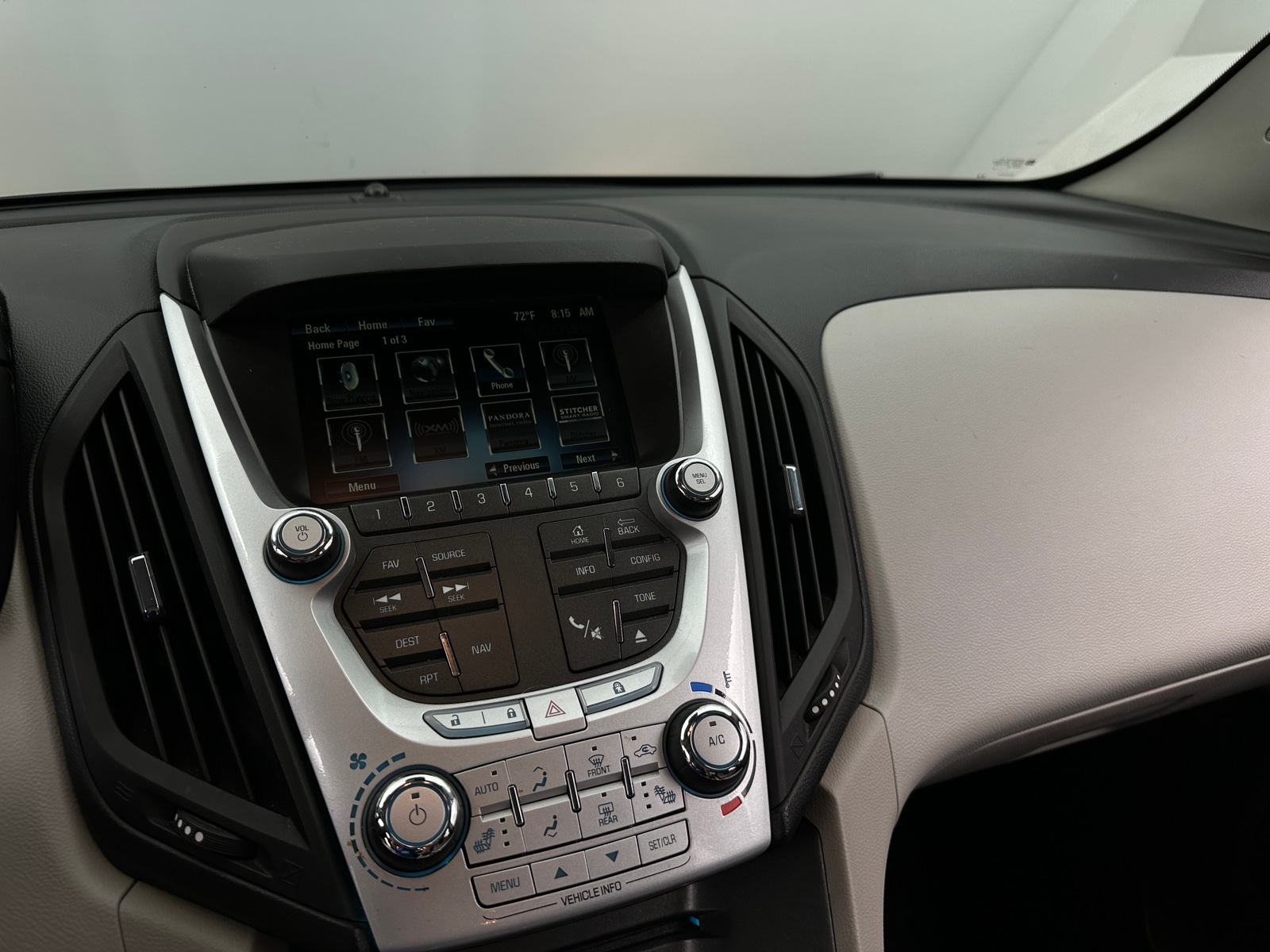 Thumbnail: 2015 Chevrolet Equinox - 4