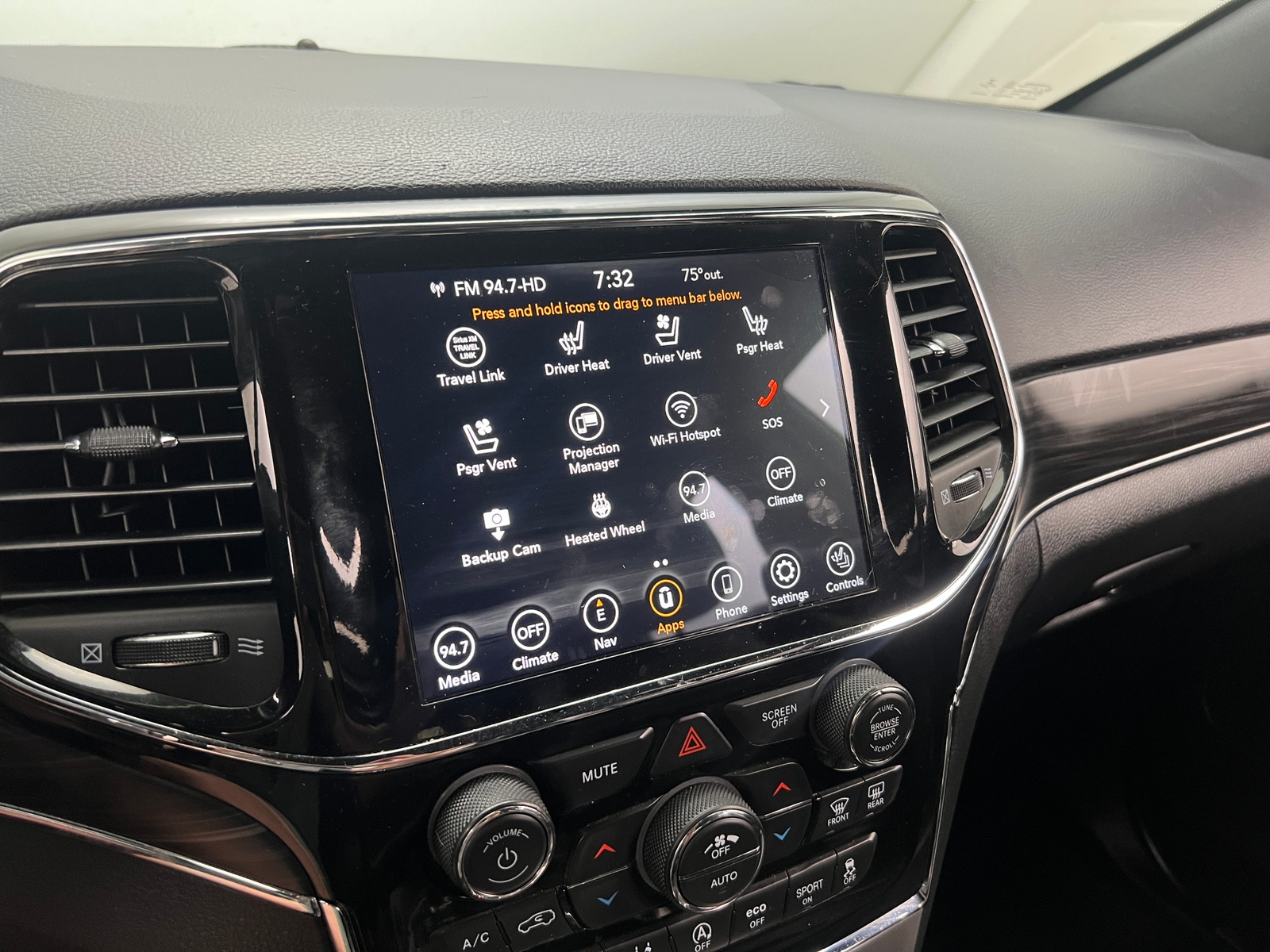 Thumbnail: 2021 Jeep Grand Cherokee - 4