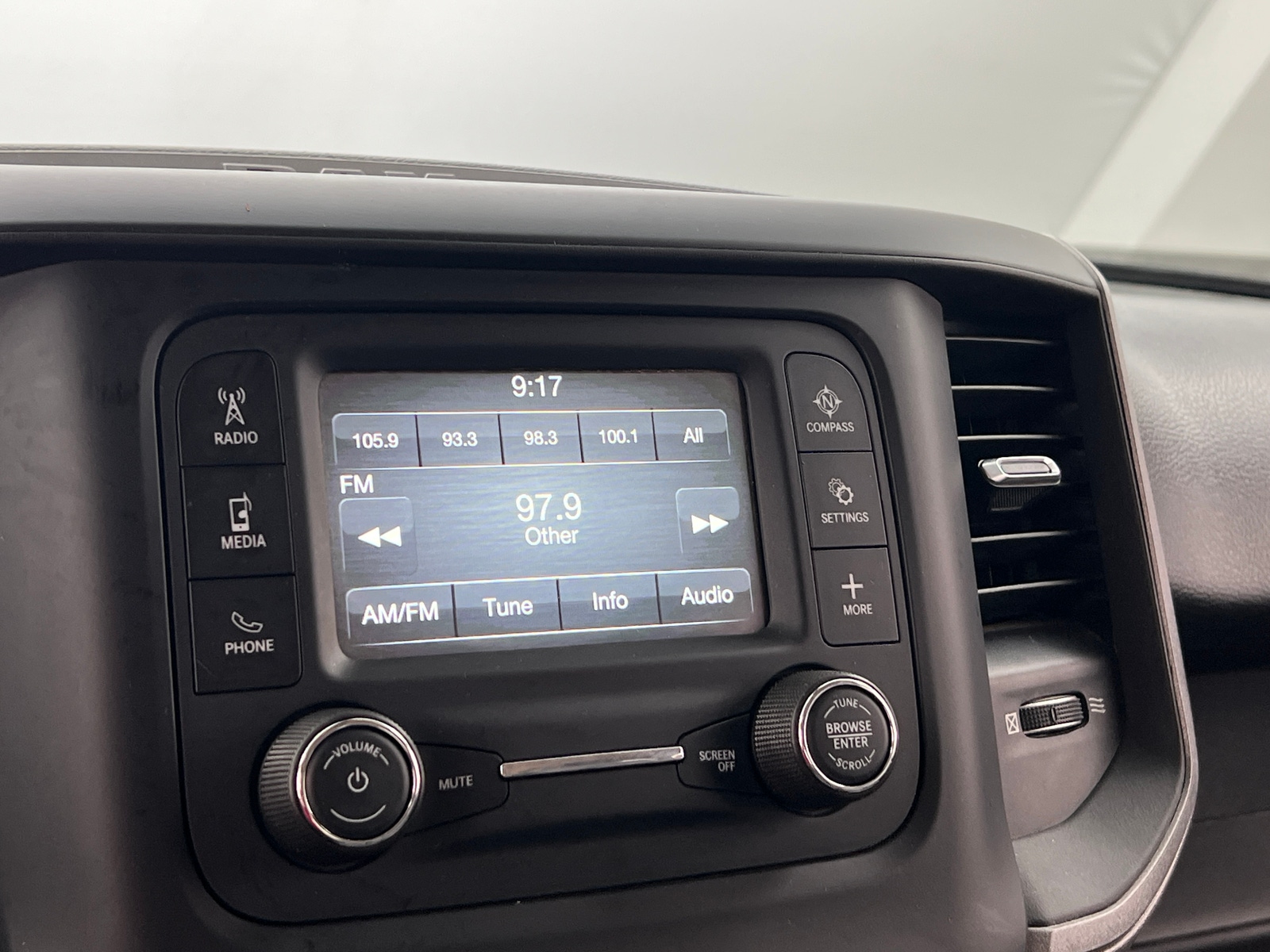 Thumbnail: 2019 RAM 1500 - 3
