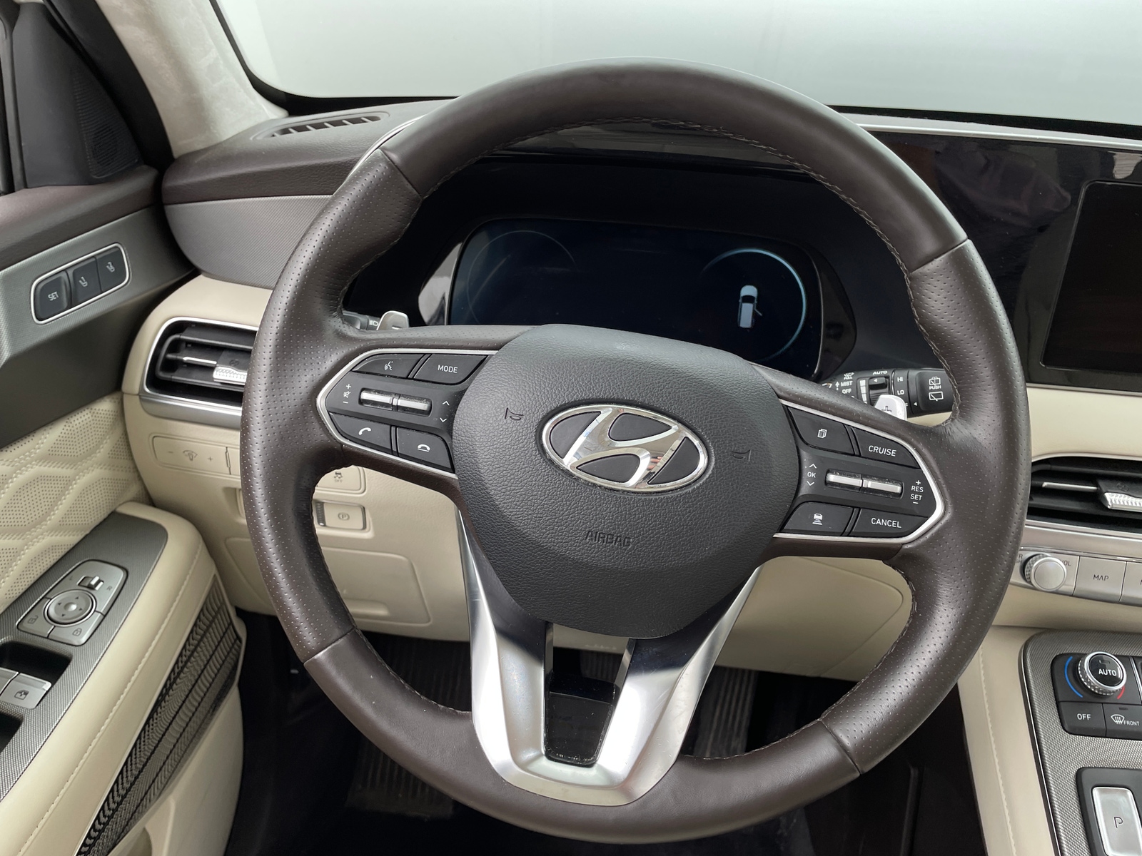 Thumbnail: 2021 Hyundai Palisade - 4
