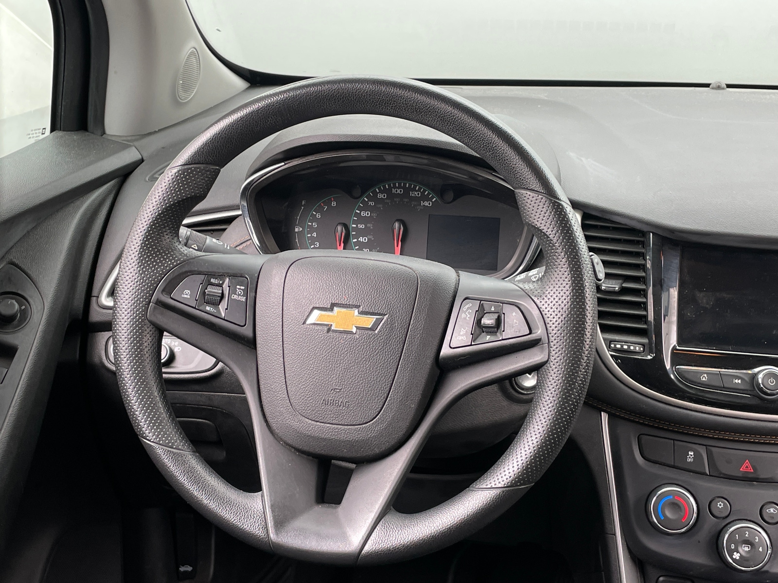 Thumbnail: 2020 Chevrolet Trax - 5