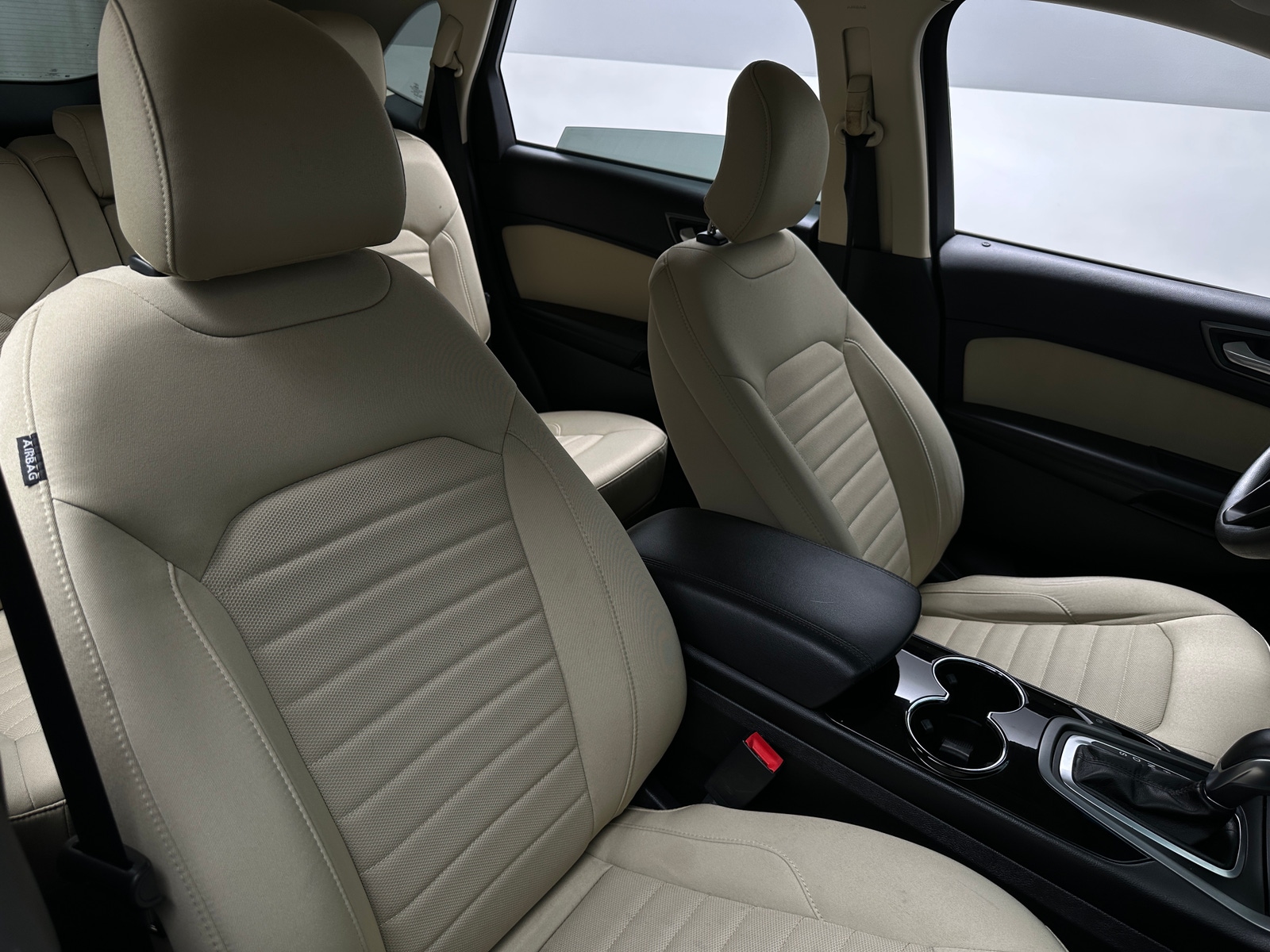 Thumbnail: 2015 Ford Edge - 2
