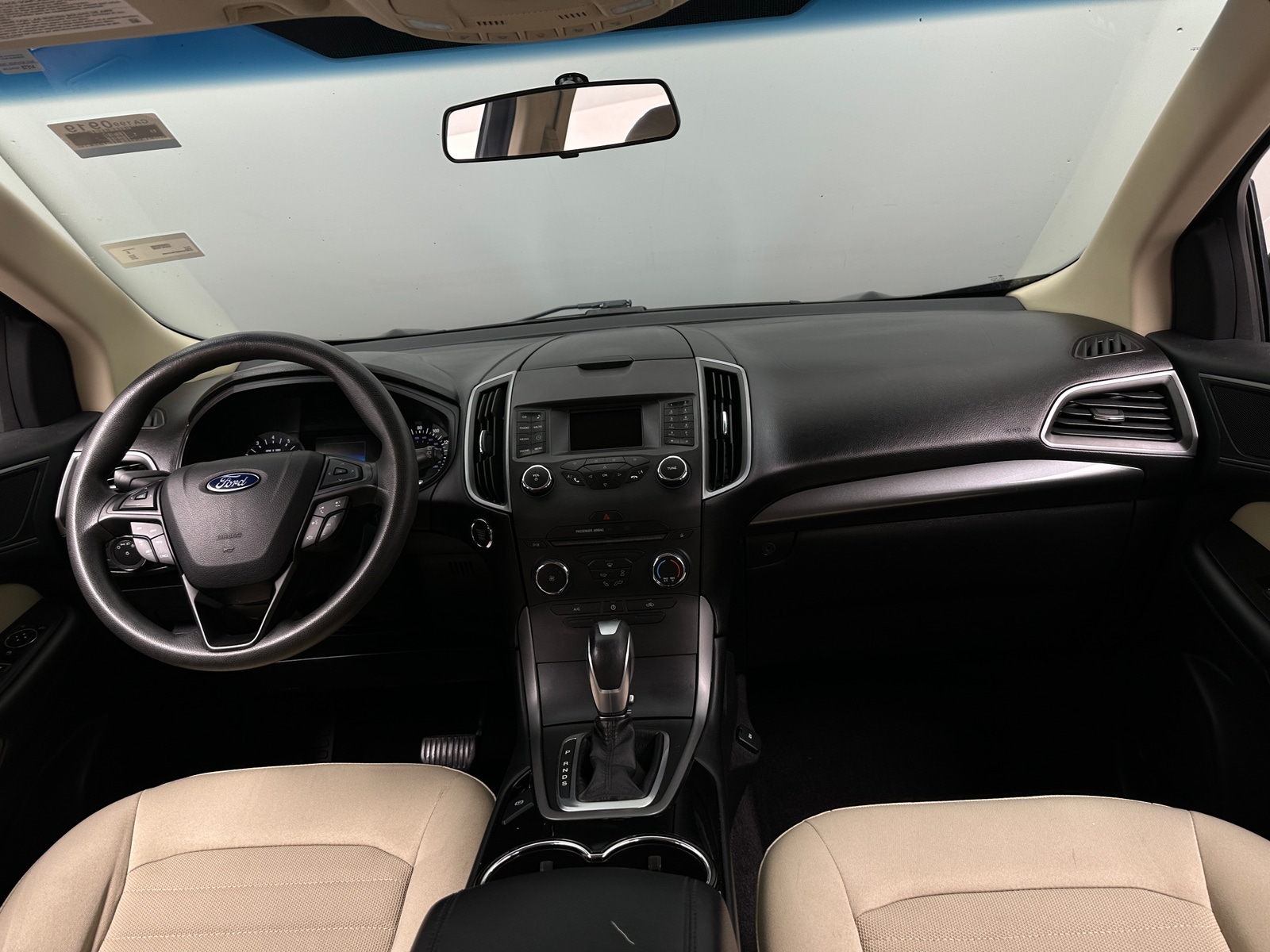 Thumbnail: 2015 Ford Edge - 3
