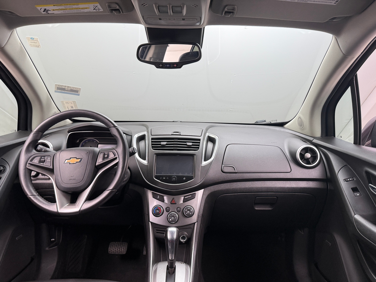 Thumbnail: 2016 Chevrolet Trax - 2