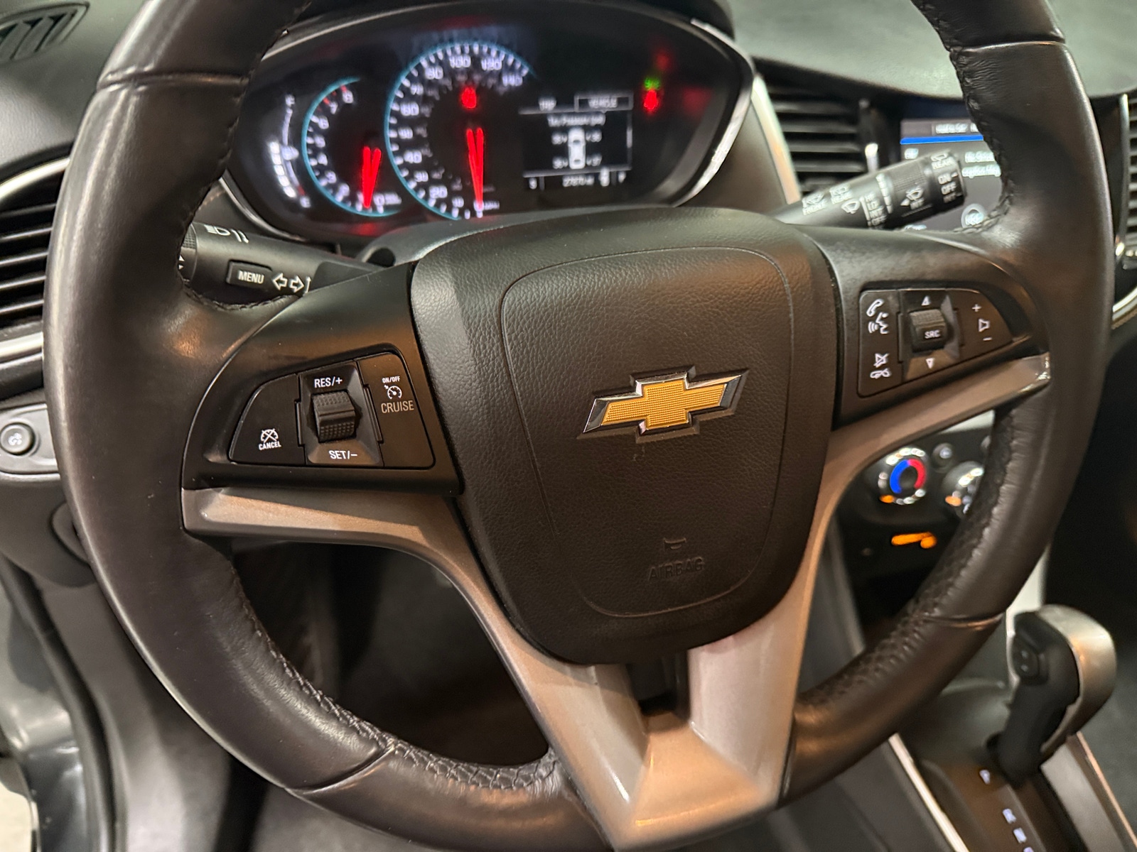 Thumbnail: 2018 Chevrolet Trax - 5