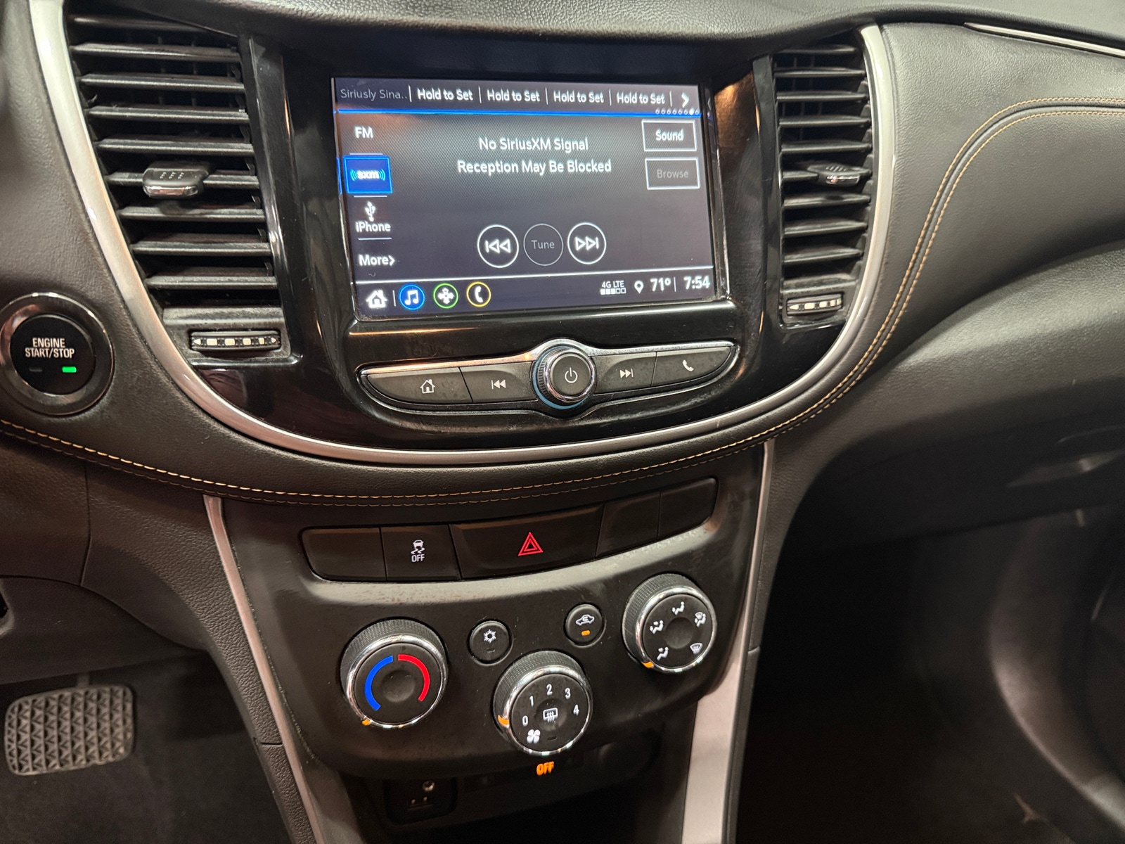 Thumbnail: 2018 Chevrolet Trax - 4